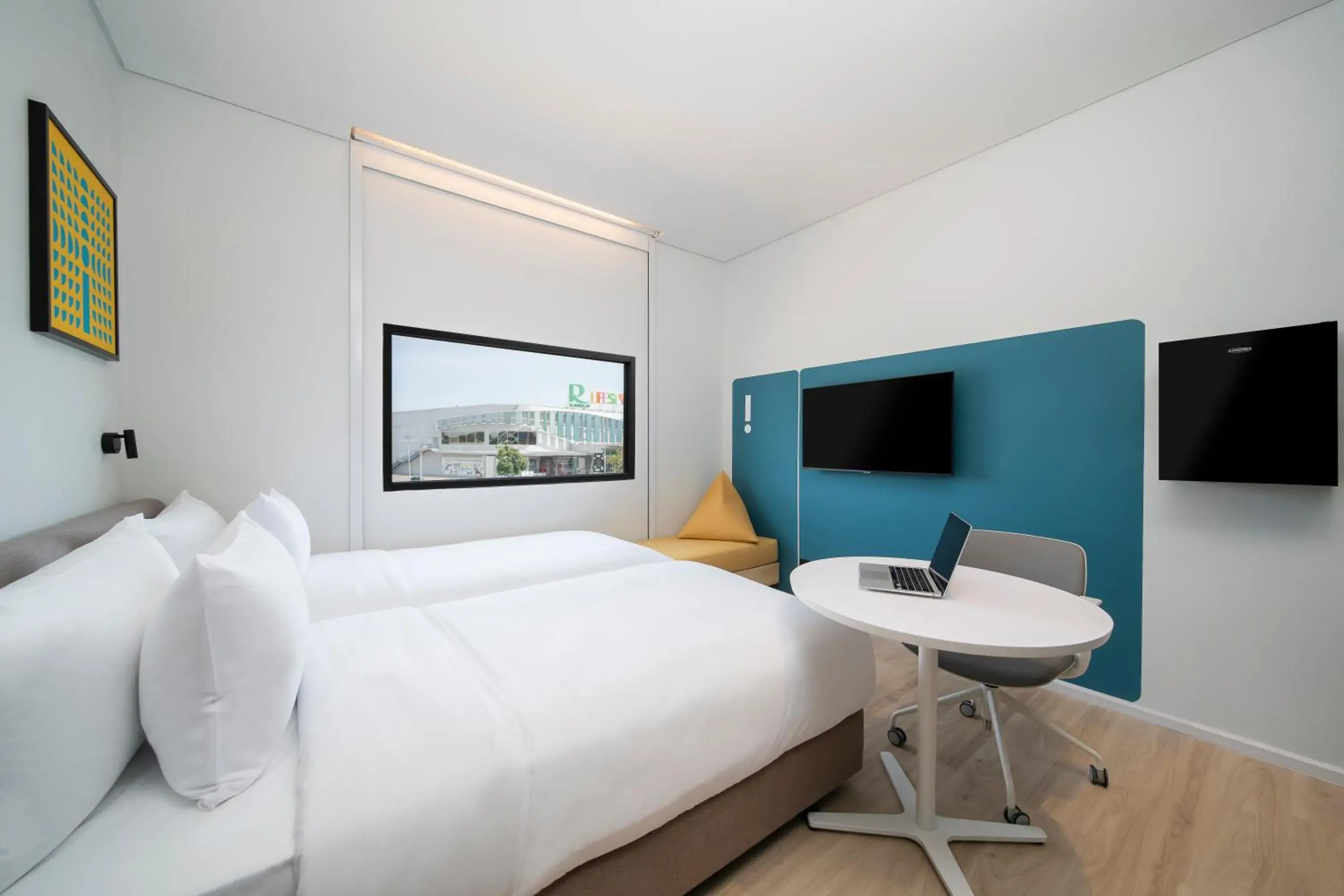 Bed in GO Hotel Si Racha at Central Si Racha Bed in GO Hotel Si Racha at Central Si Racha