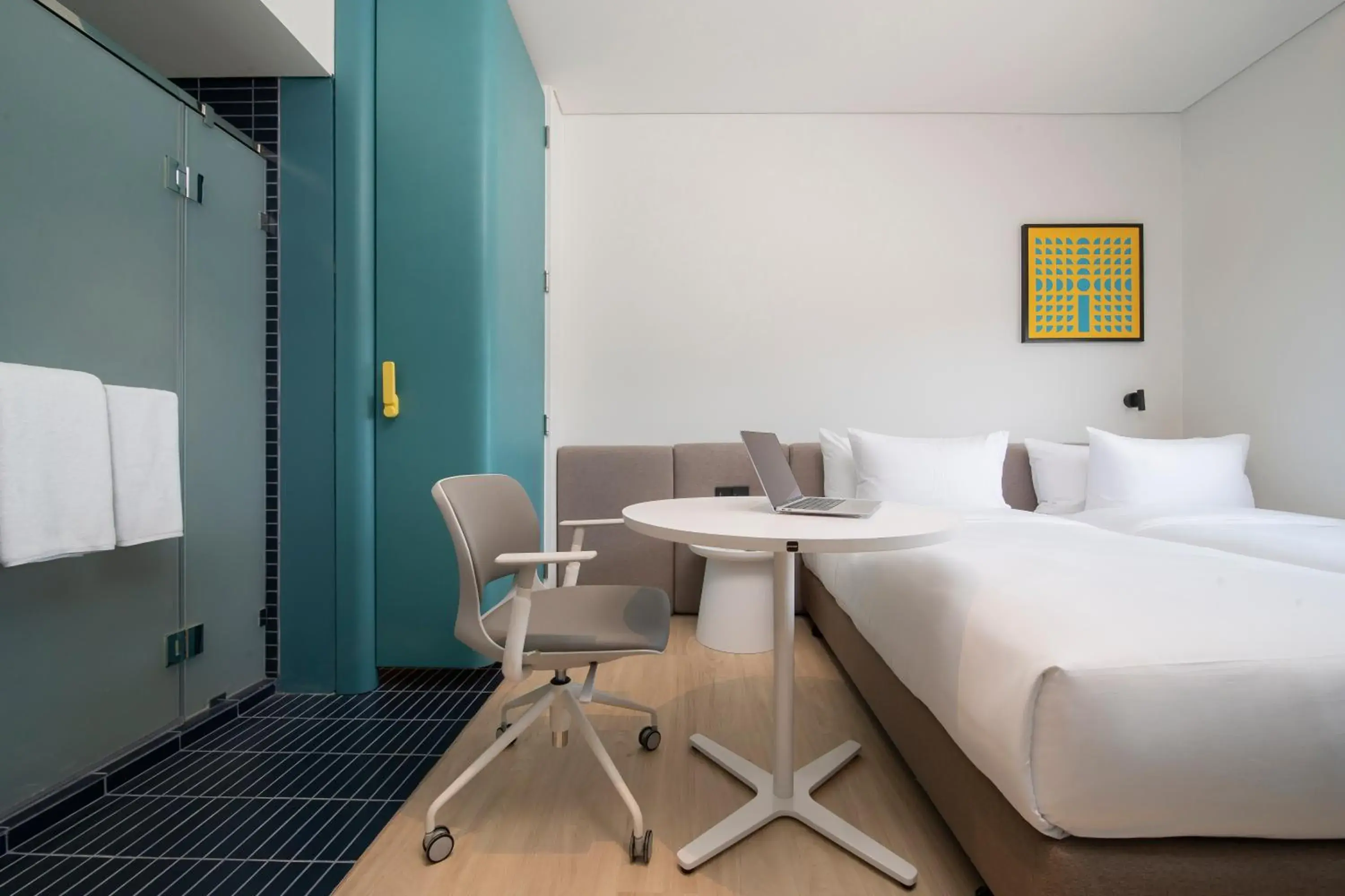 Standard Twin Room in GO Hotel Si Racha at Central Si Racha Standard Twin Room in GO Hotel Si Racha at Central Si Racha