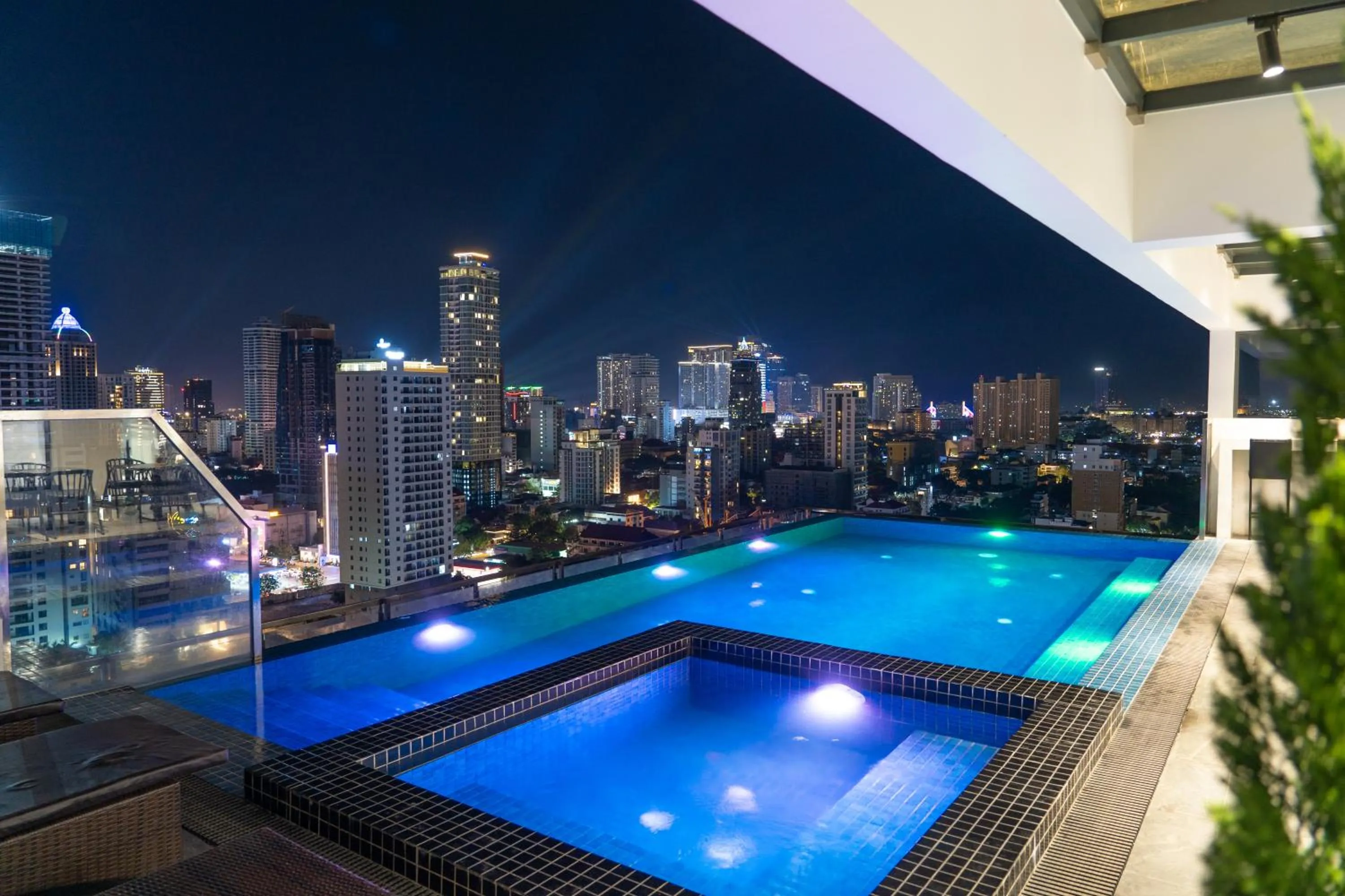 Swimming pool in Parc21 Luxury Boutique Hotel