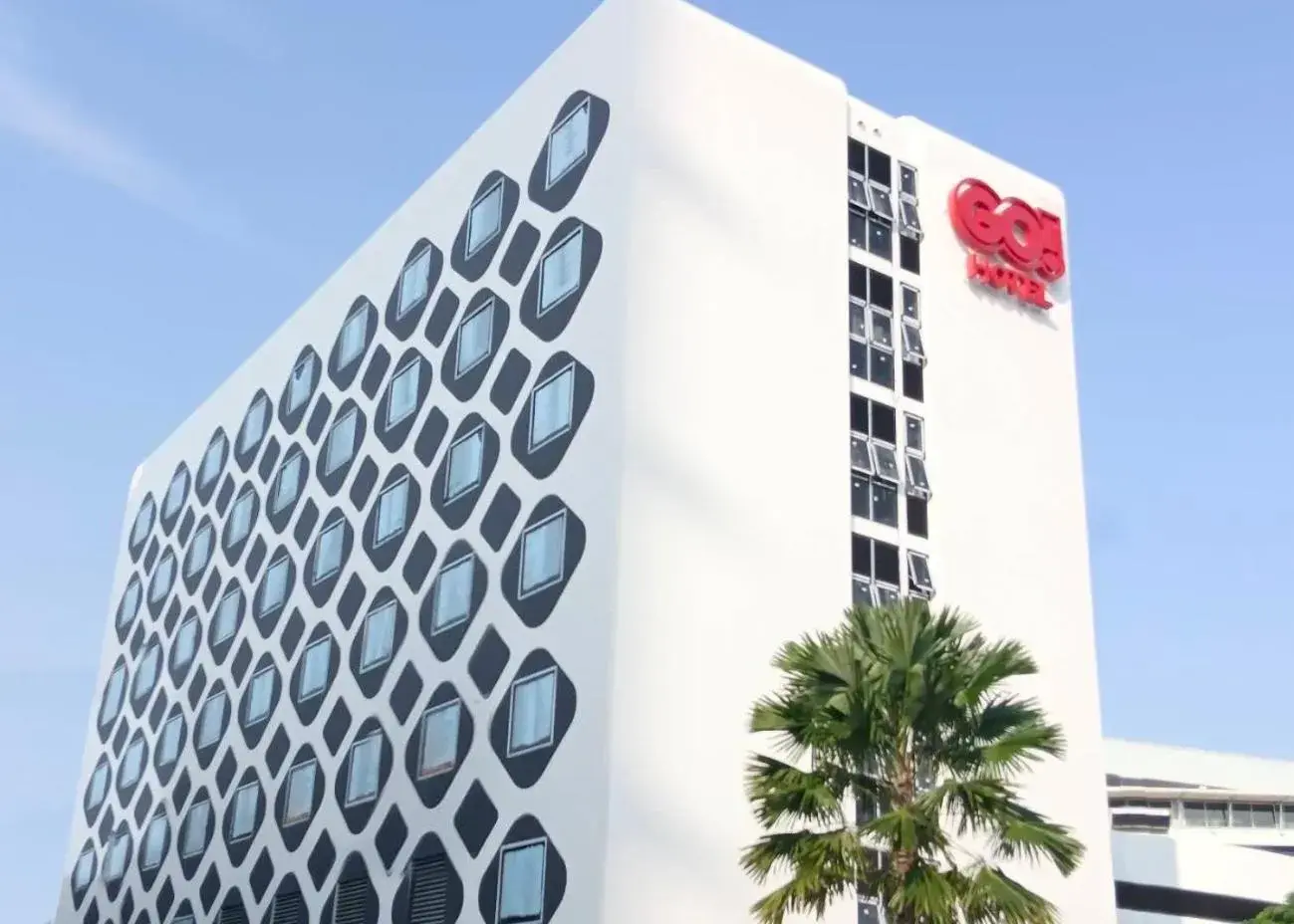 Property building in GO Hotel Chonburi at Central Chonburi Property building in GO Hotel Chonburi at Central Chonburi