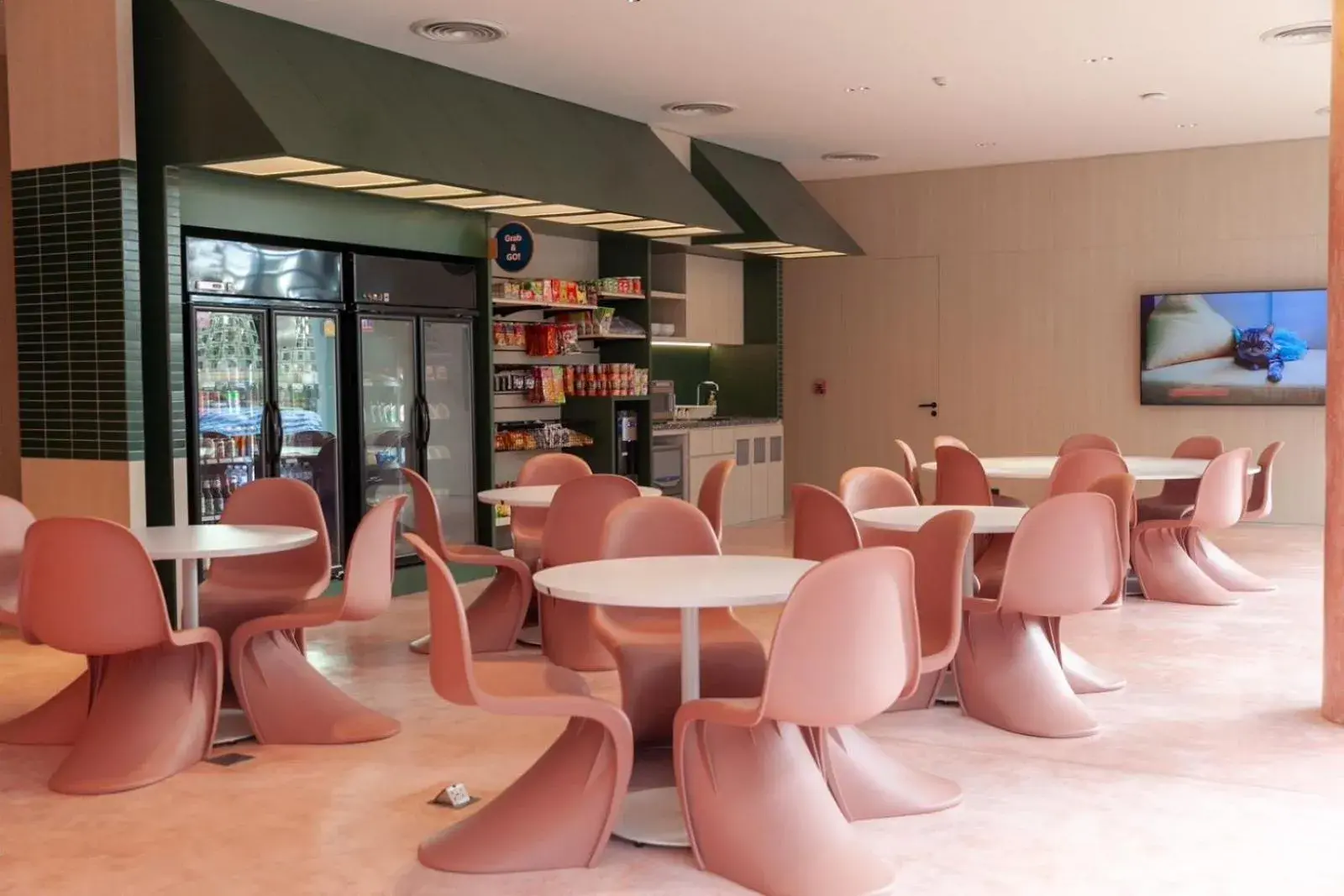 Restaurant/places to eat in GO Hotel Chonburi at Central Chonburi Restaurant/places to eat in GO Hotel Chonburi at Central Chonburi