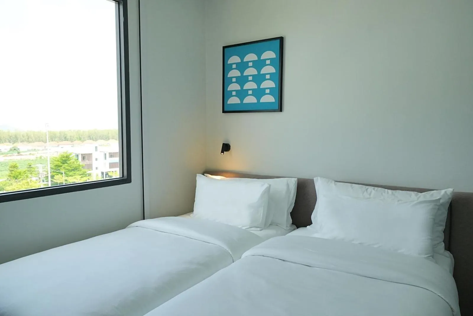 View (from property/room), Bed in GO Hotel Chonburi at Central Chonburi