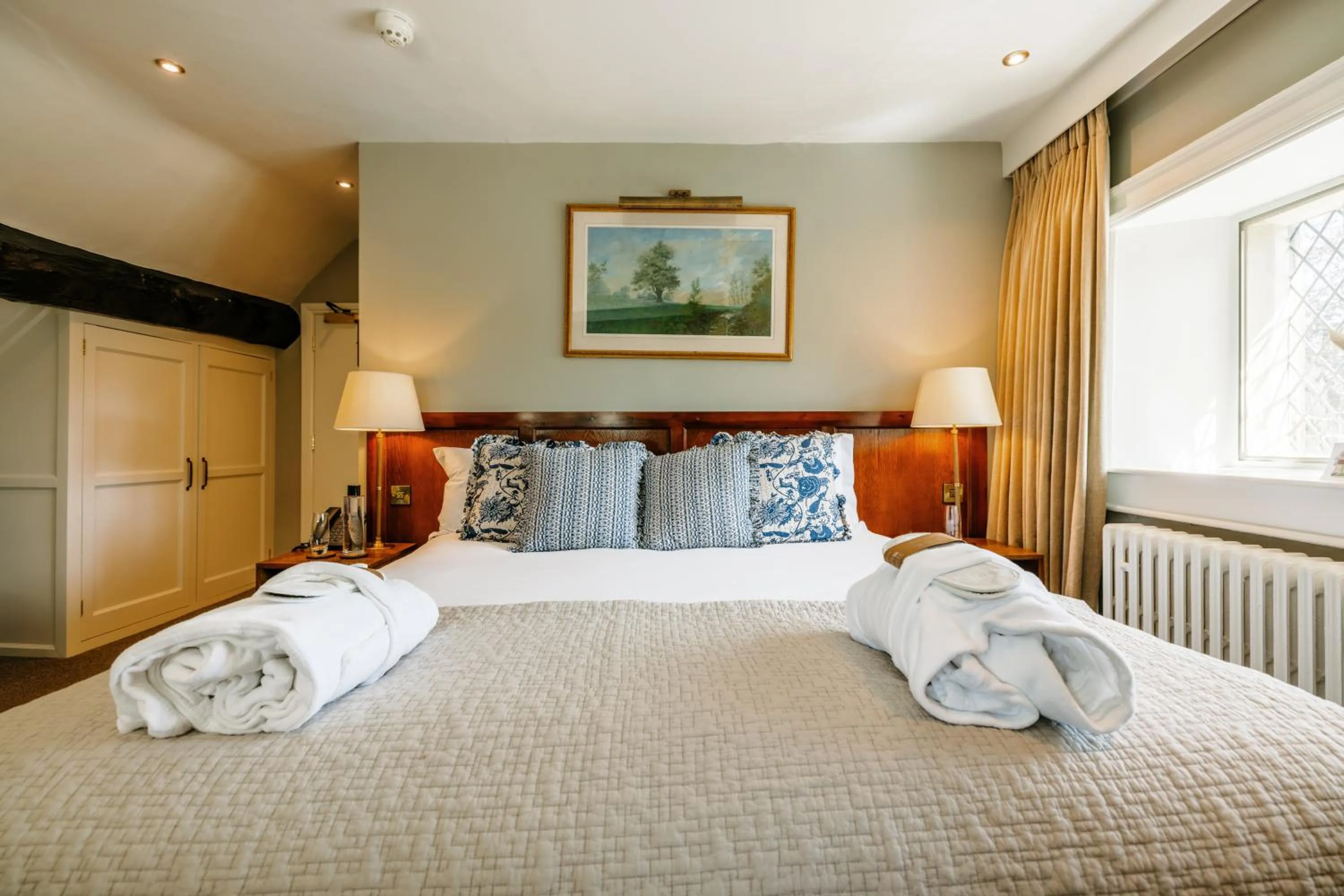 Bed in The Peacock at Rowsley