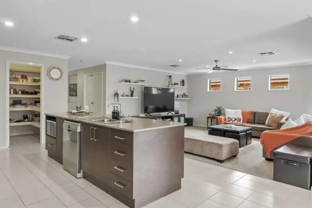 Mansfield Accommodation - Sojourn on Stewart Mansfield Accommodation - Sojourn on Stewart