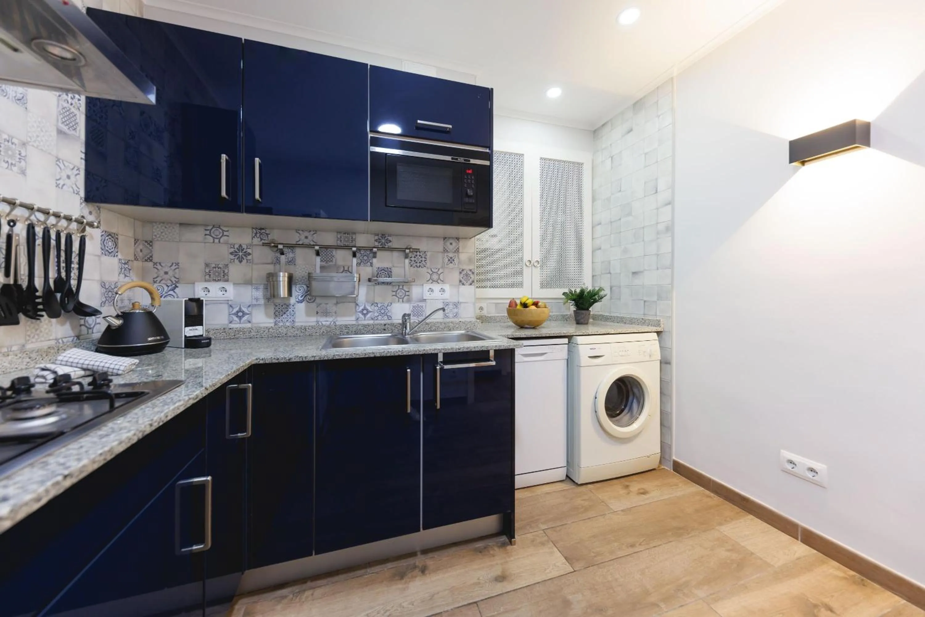 Kitchen or kitchenette in Bravissimo Figuerola, Spacious 3-bedroom apartment