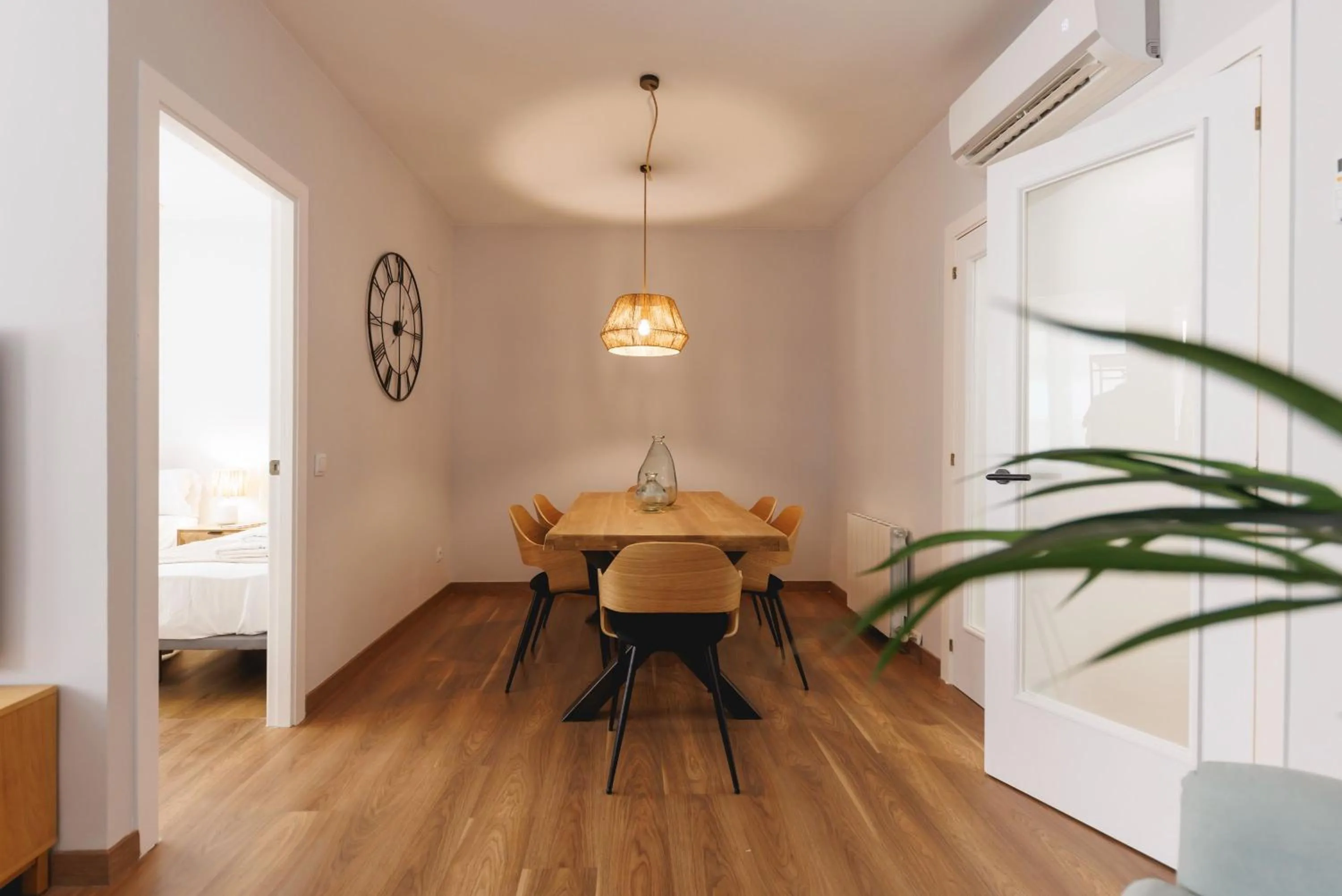 Dining area in Bravissimo Figuerola, Spacious 3-bedroom apartment