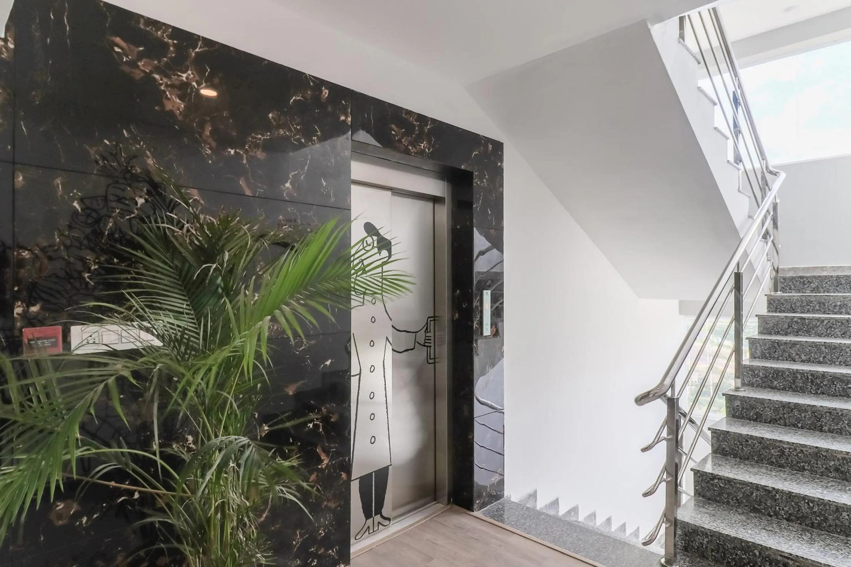 Facade/entrance in Super Townhouse Reva College University