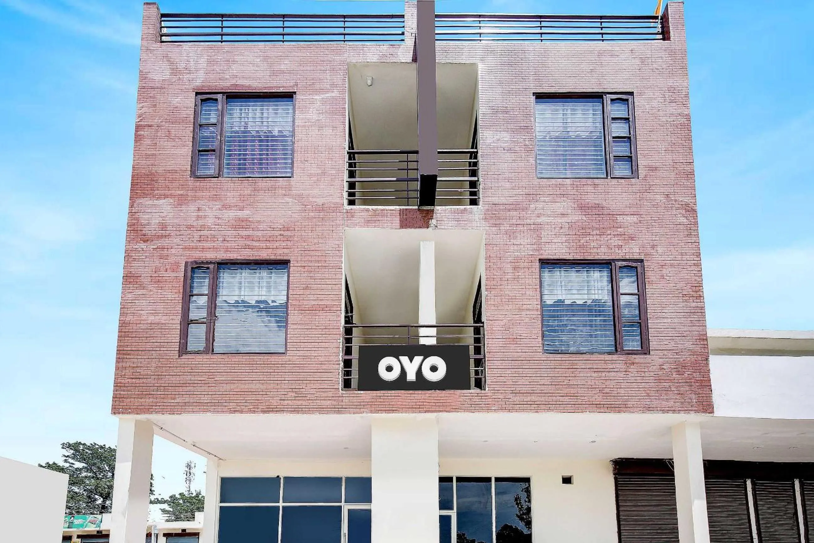 Facade/entrance in Hotel O GH Residency