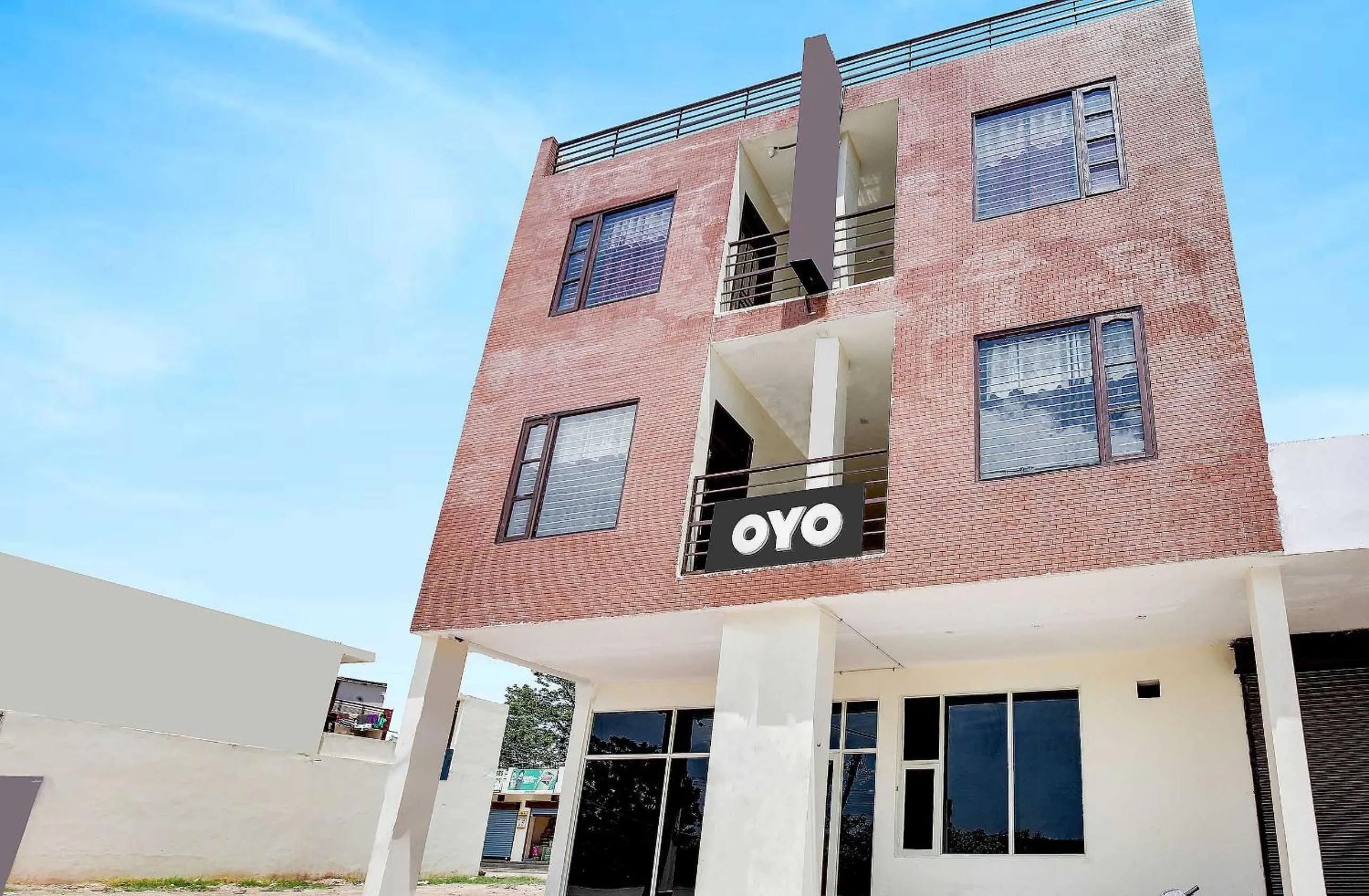 Facade/entrance in Hotel O GH Residency