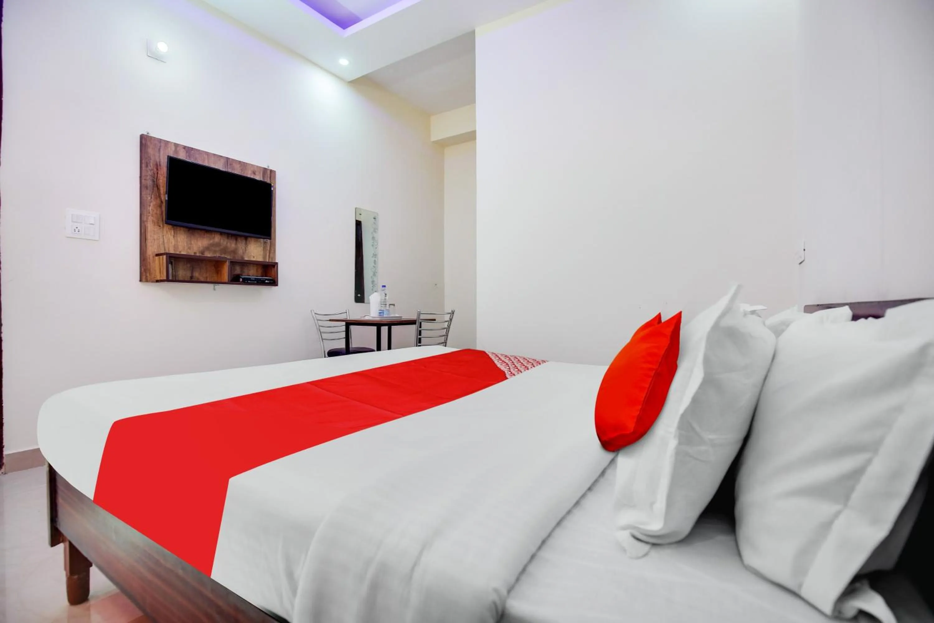 Bedroom, Bed in Hotel O GH Residency
