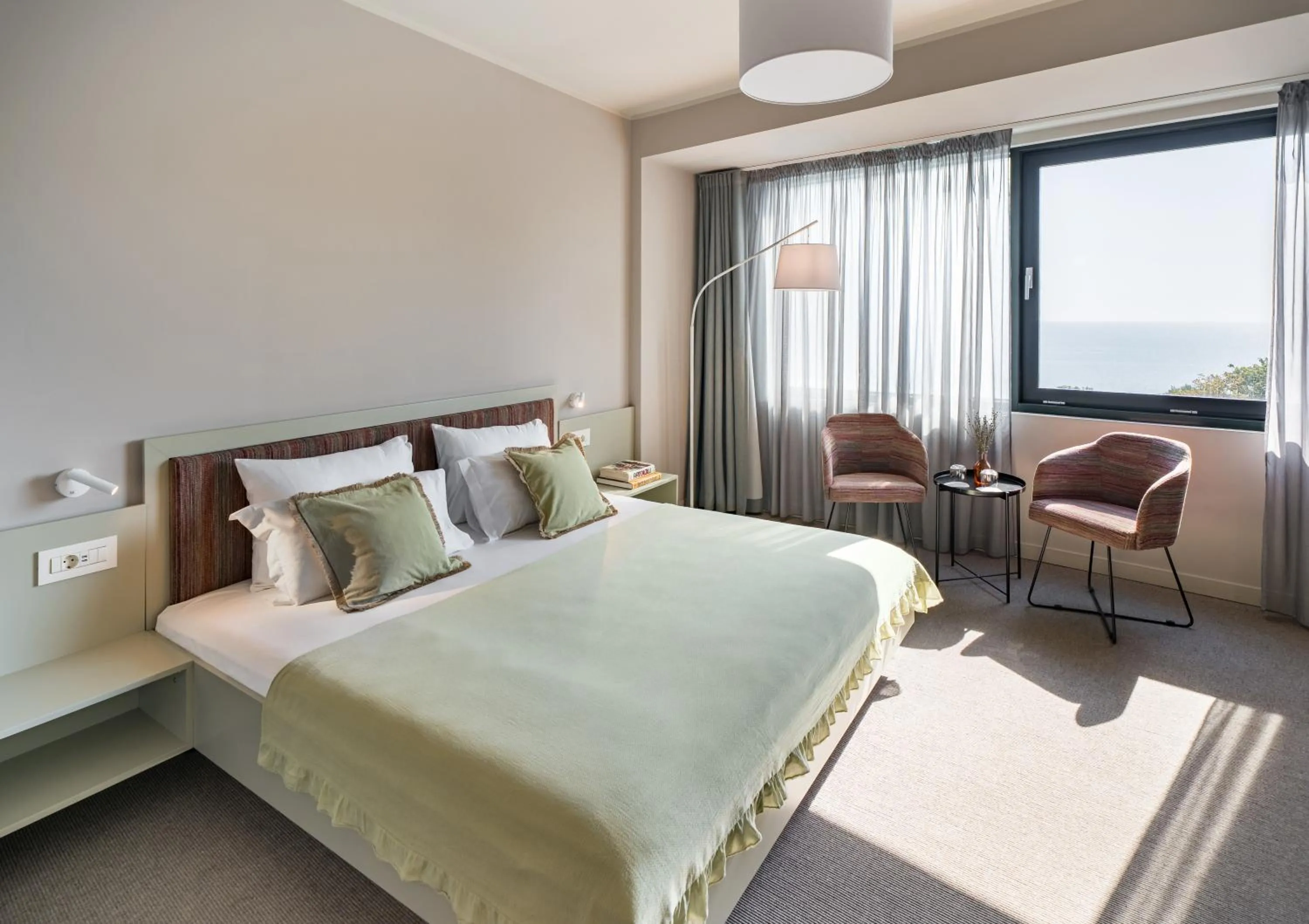 Bed in Millennium Hub & Hotel