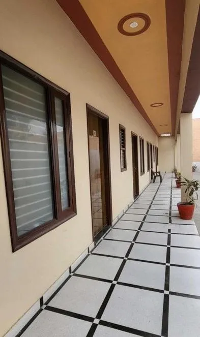 Facade/entrance in Hotel Panipat Town House