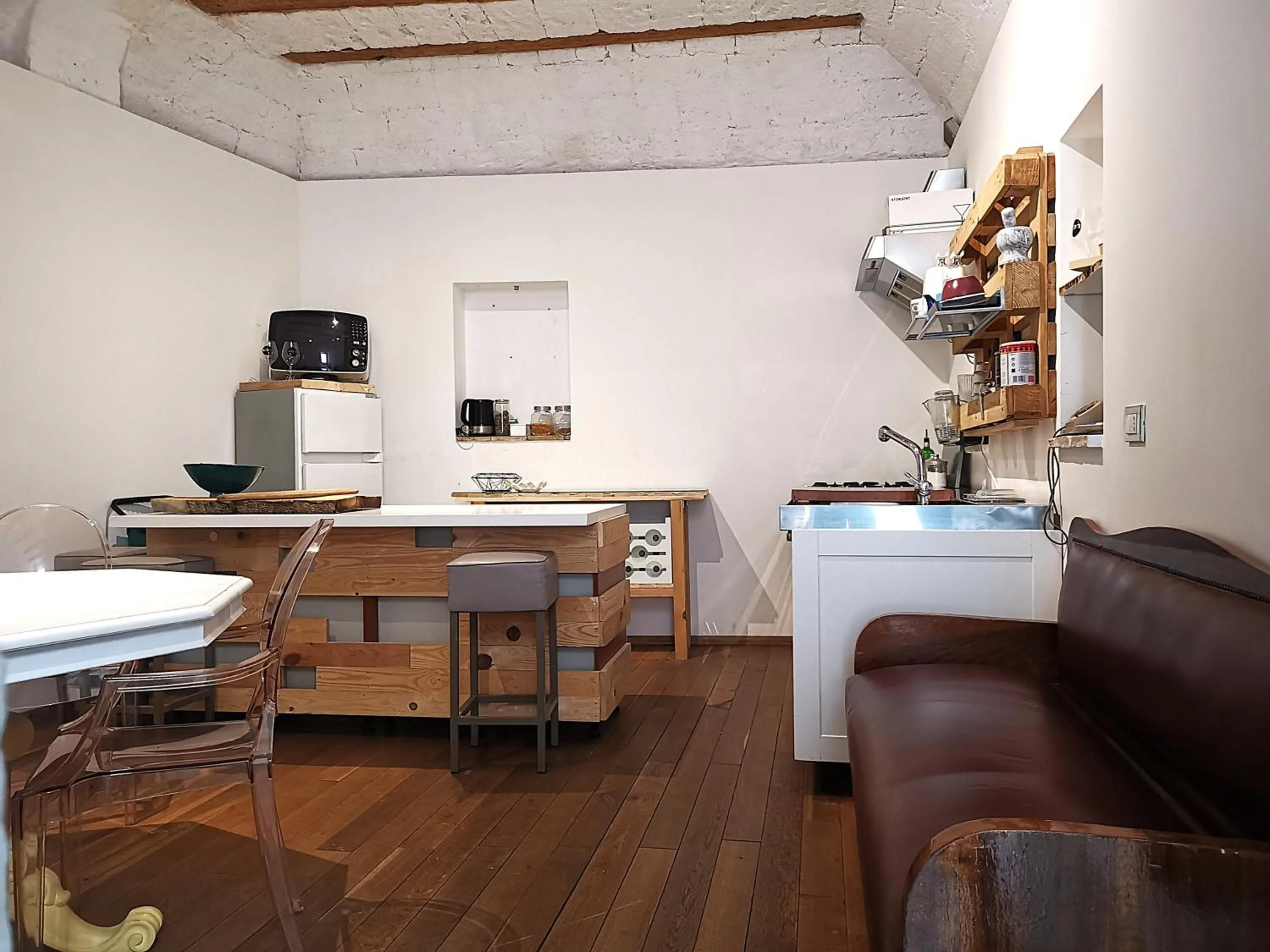 kitchen in APN Holiday Home