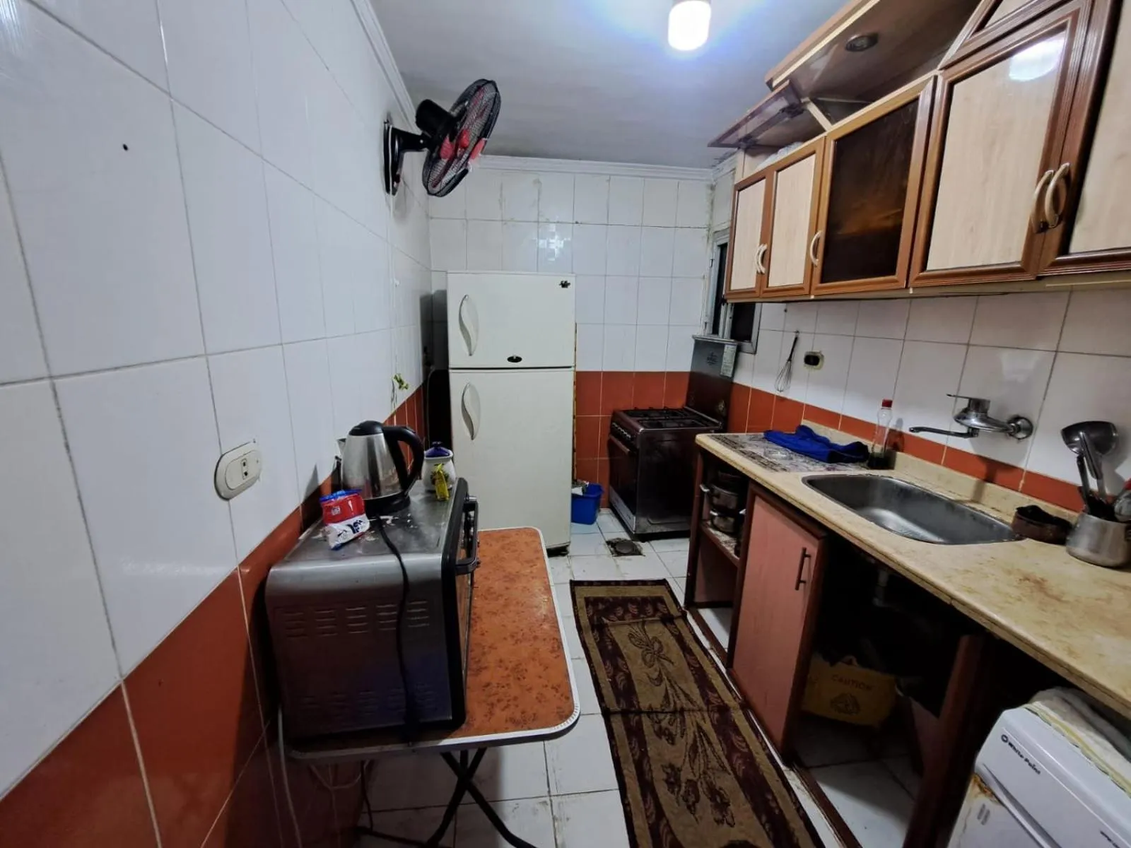 oven in KENZY Apartment