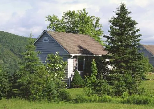 Chanterelle Inn & cottages