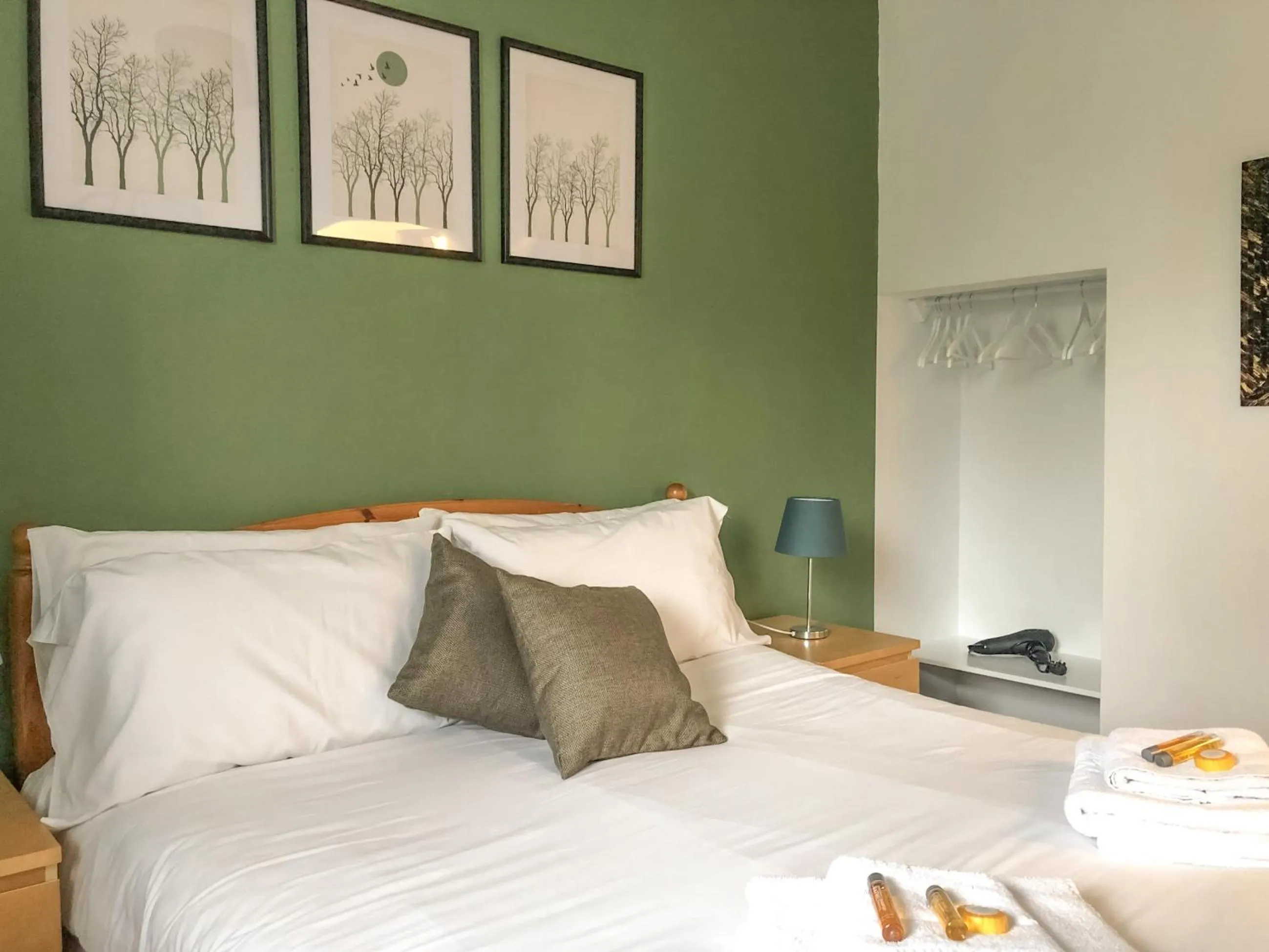 Property building, Bed in Belle View - 26645