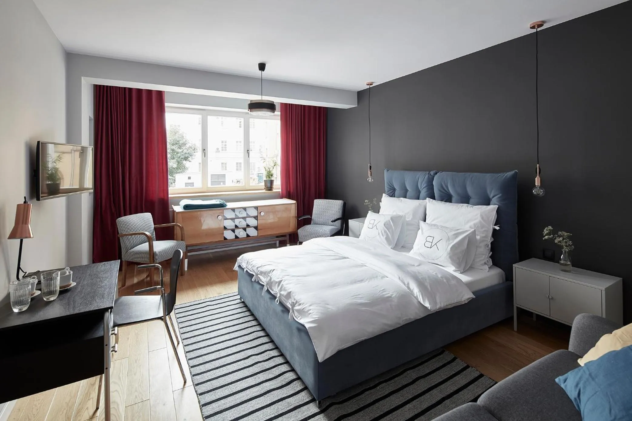 Bed in Bez Kantów Art Rooms