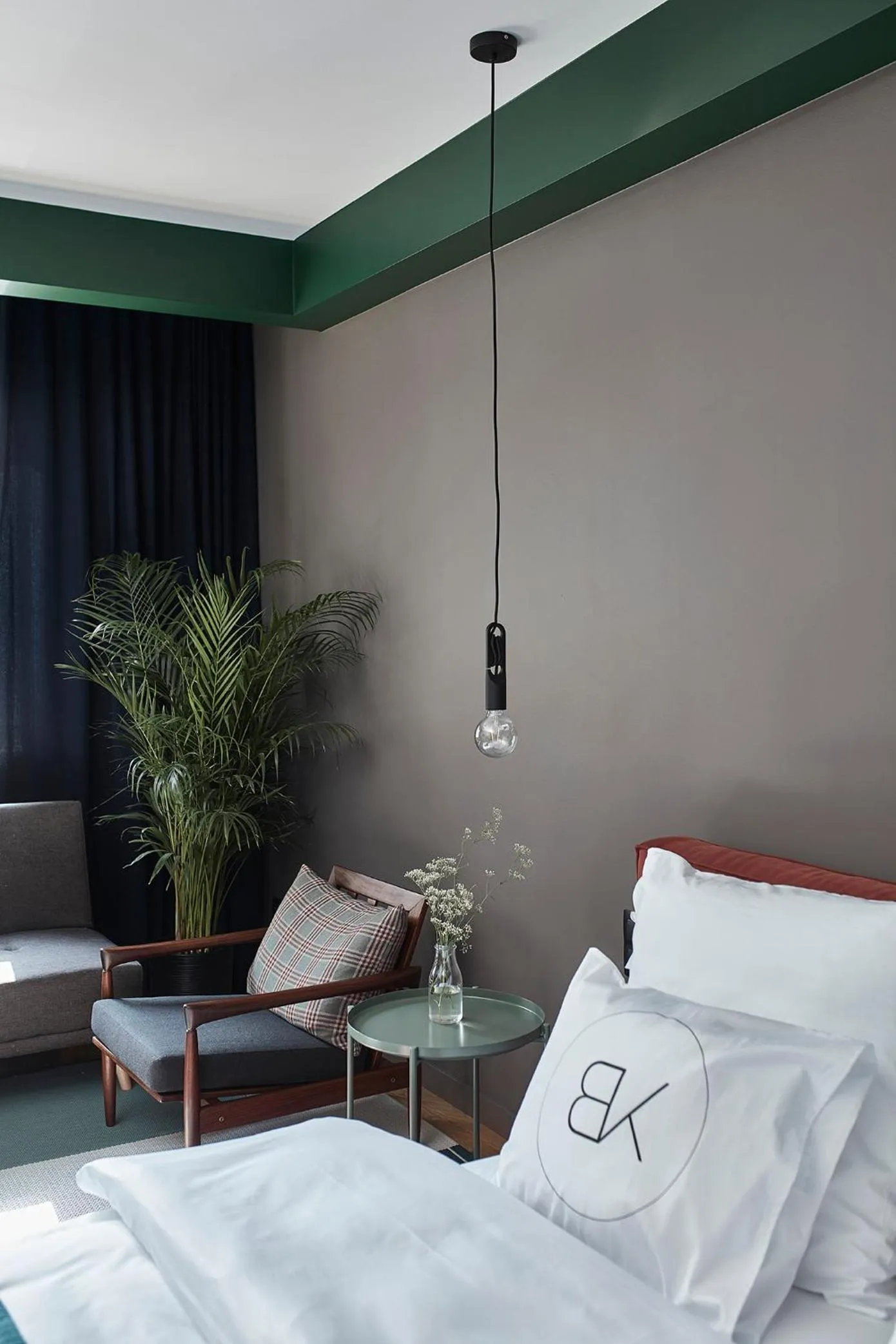 Bed in Bez Kantów Art Rooms