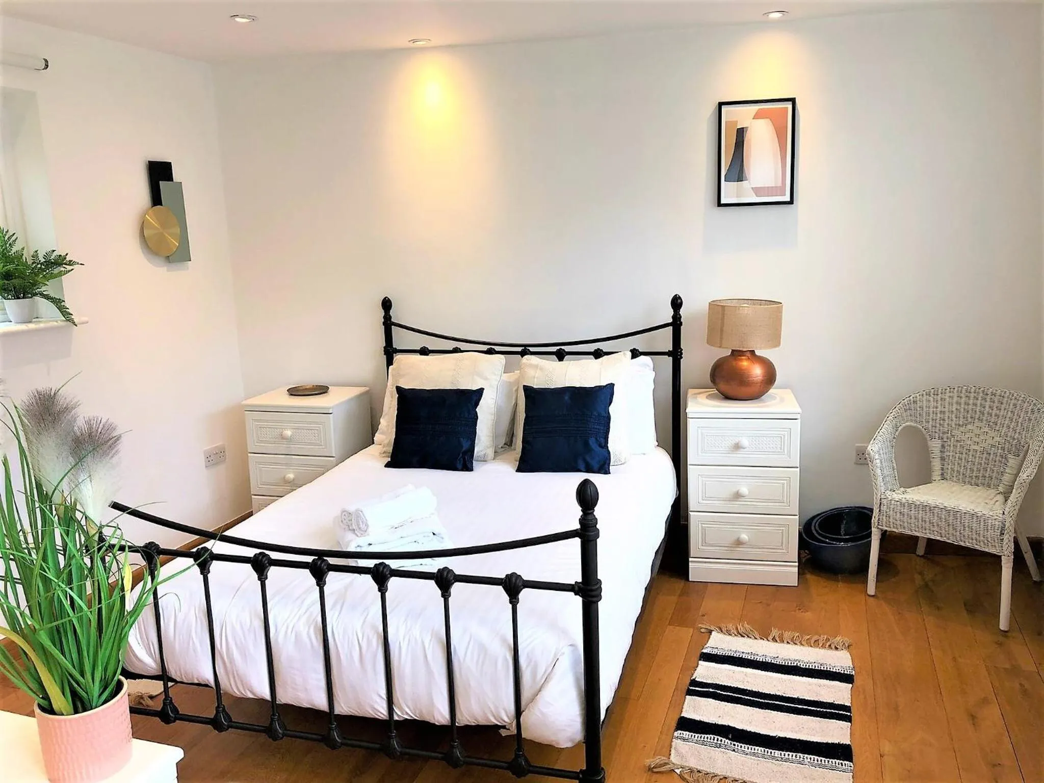 Prime Location! Detached Clifton Home with Parking