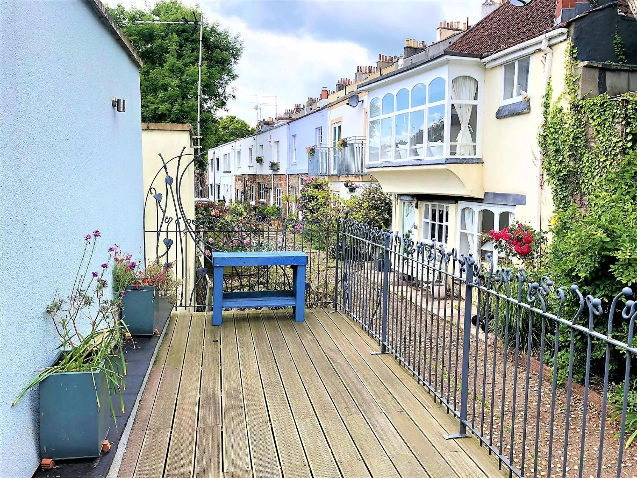 Prime Location! Detached Clifton Home with Parking