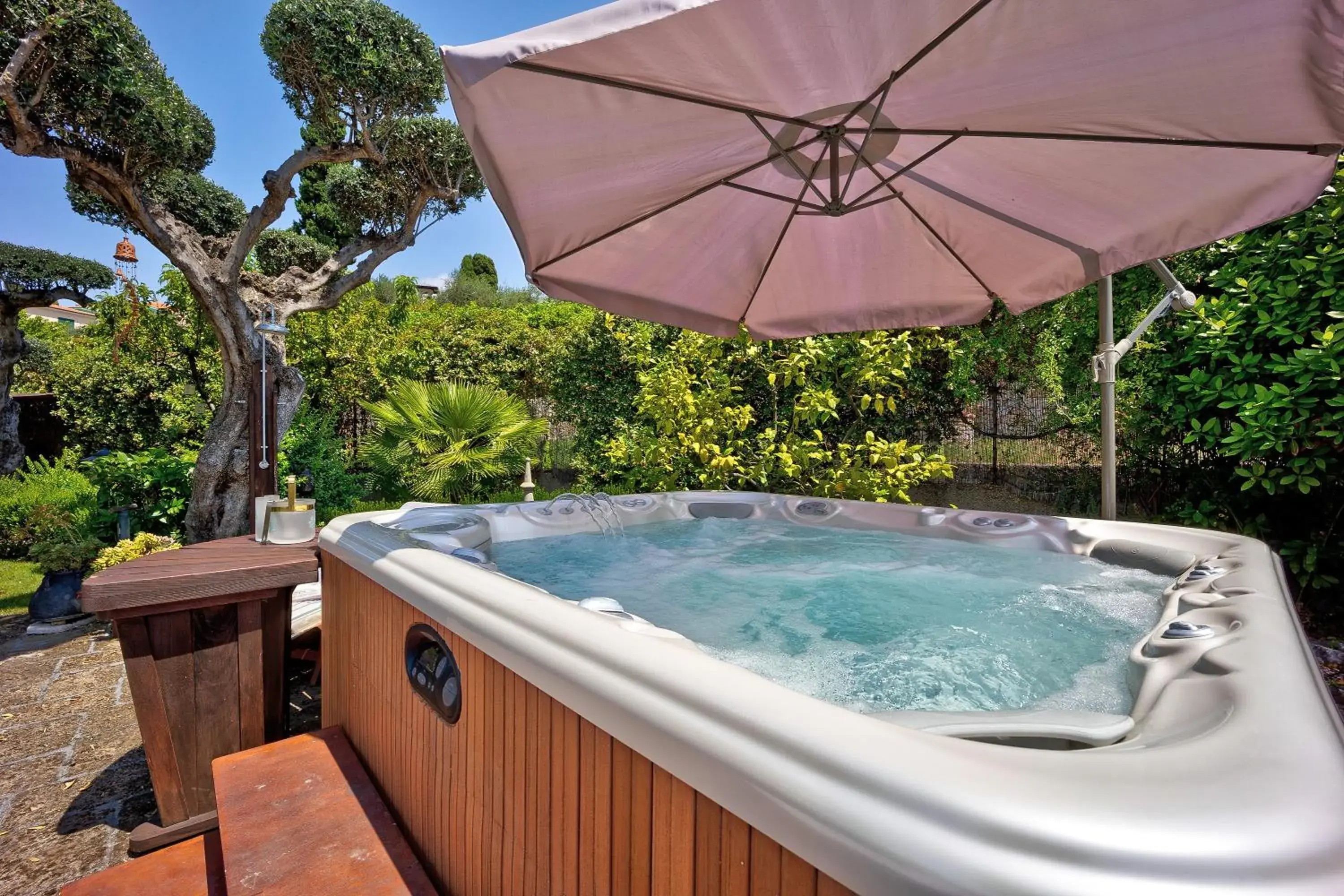 Ca dei Tati -Citr 1181 with Jacuzzi Ca dei Tati -Citr 1181 with Jacuzzi