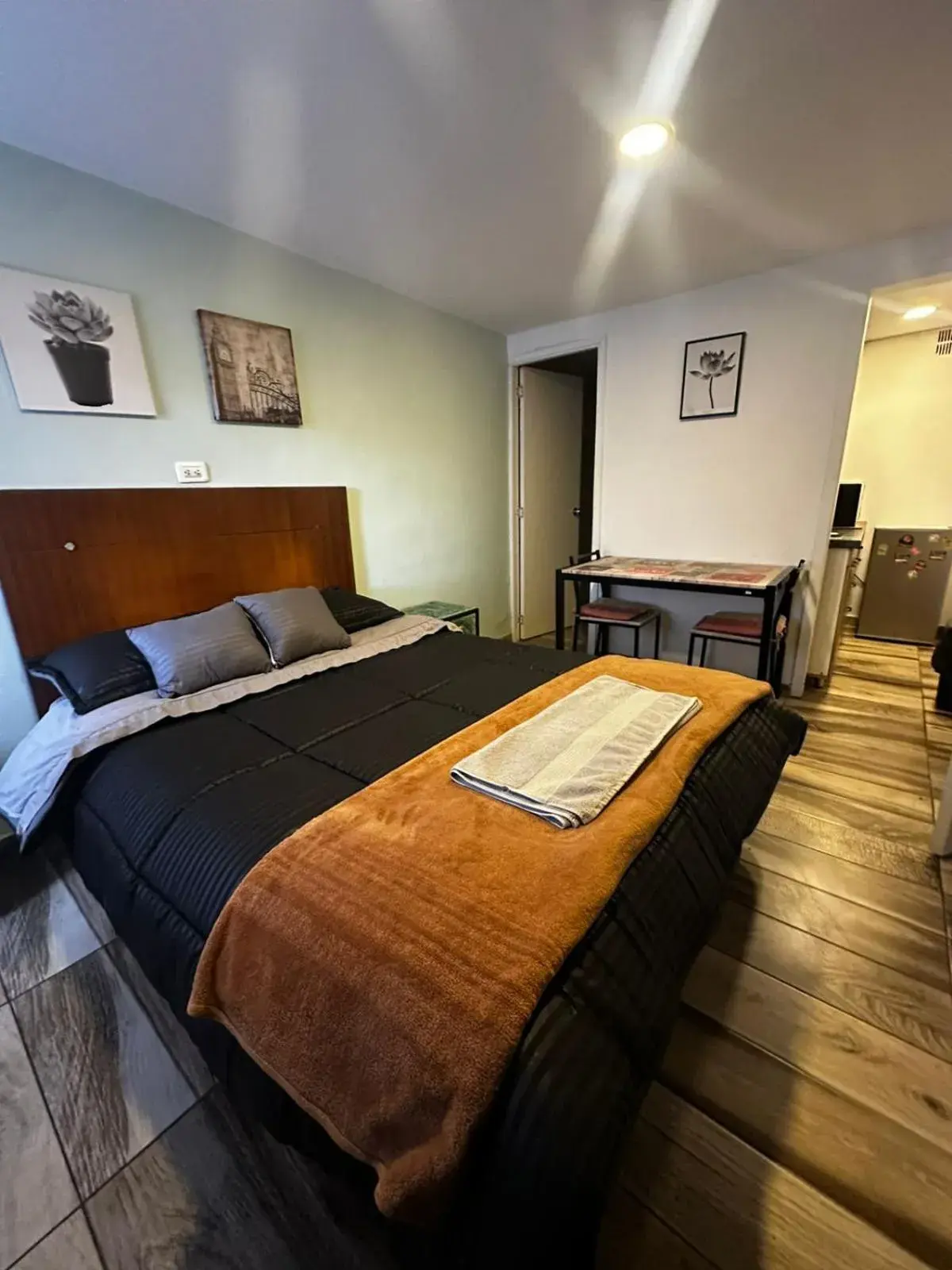 Standard Studio - single occupancy in Alojamiento Mosaic House Standard Studio - single occupancy in Alojamiento Mosaic House