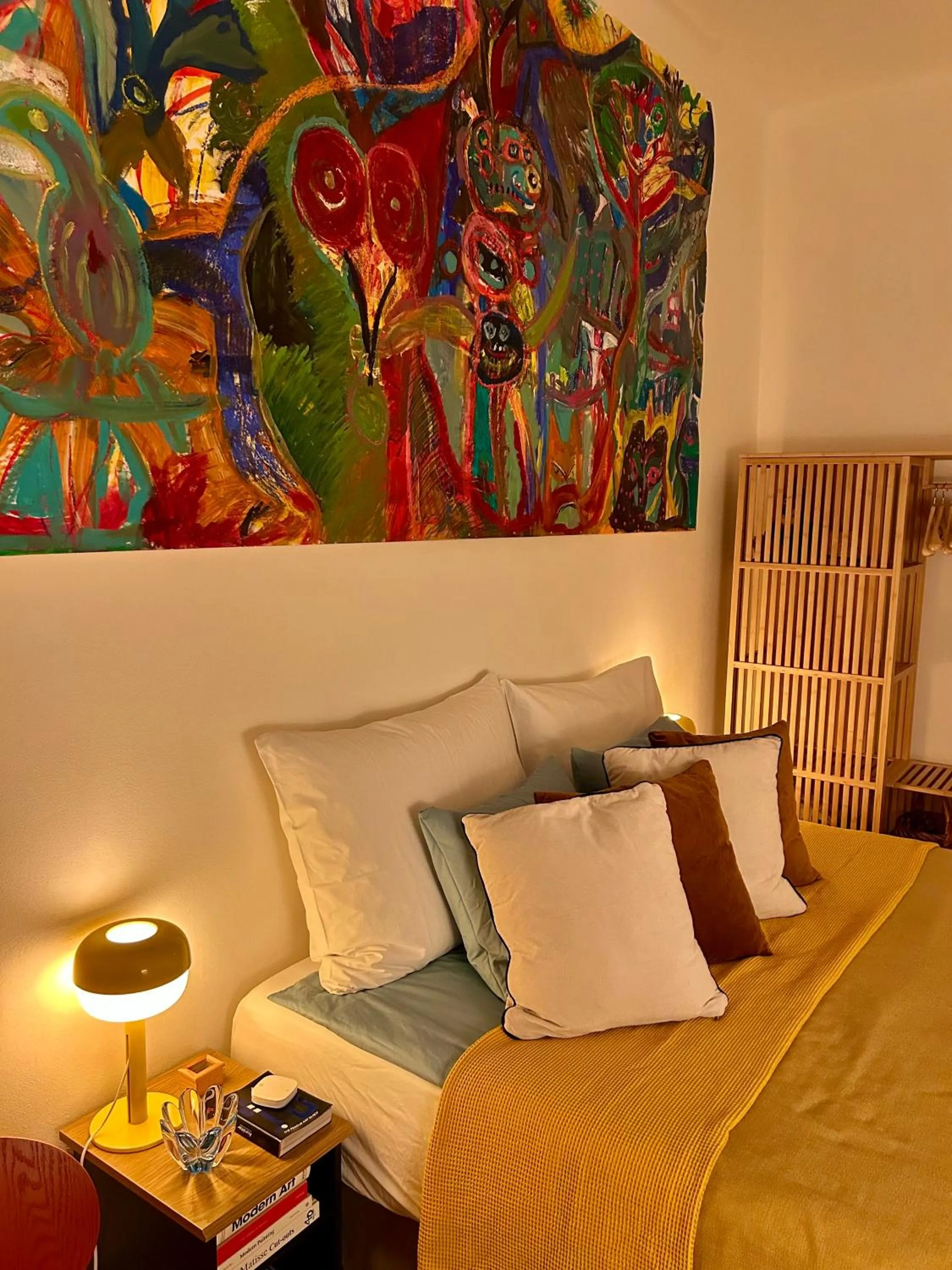 Bed in Green balcony & king size bed