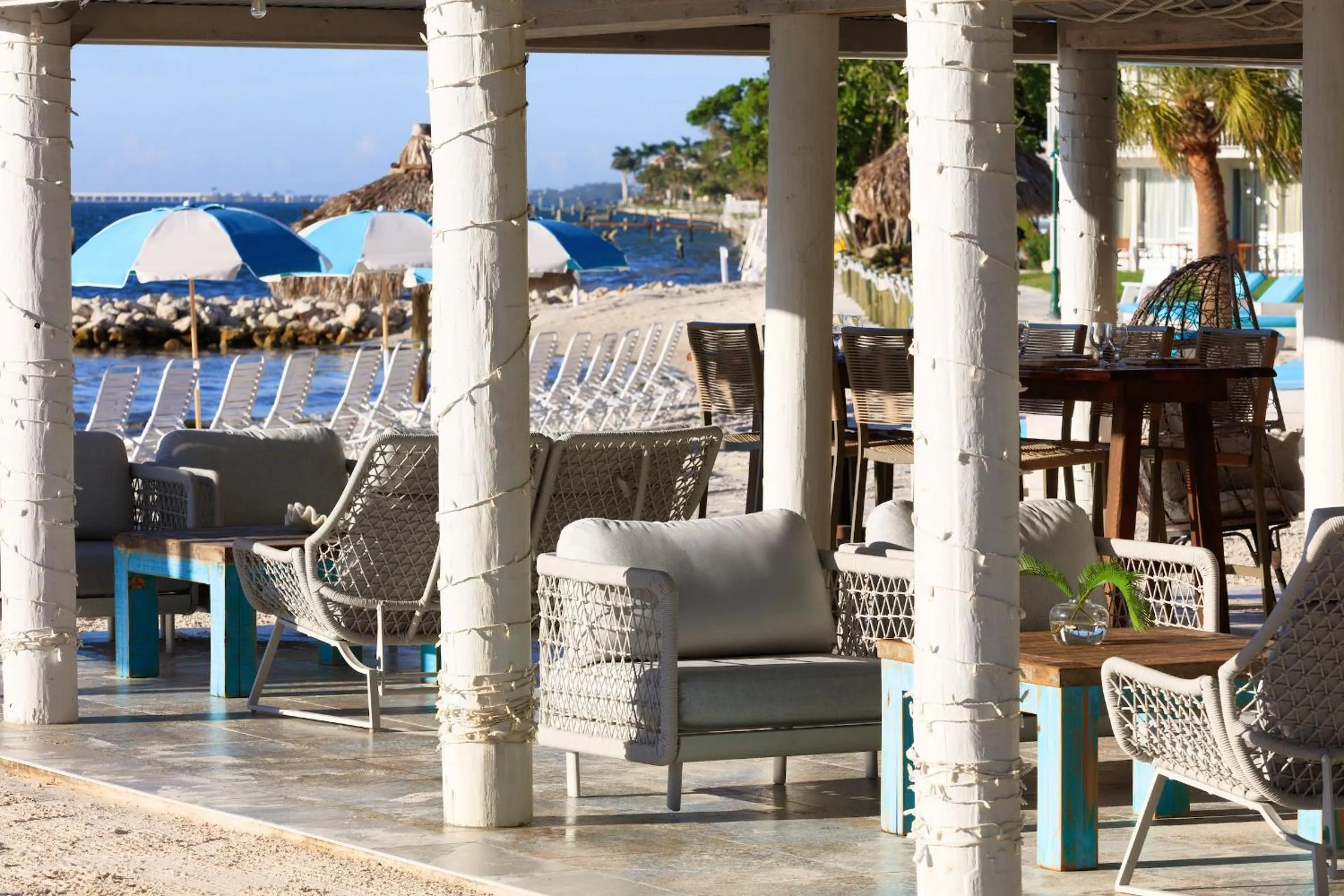 Lounge or bar in SkyBeach Resort