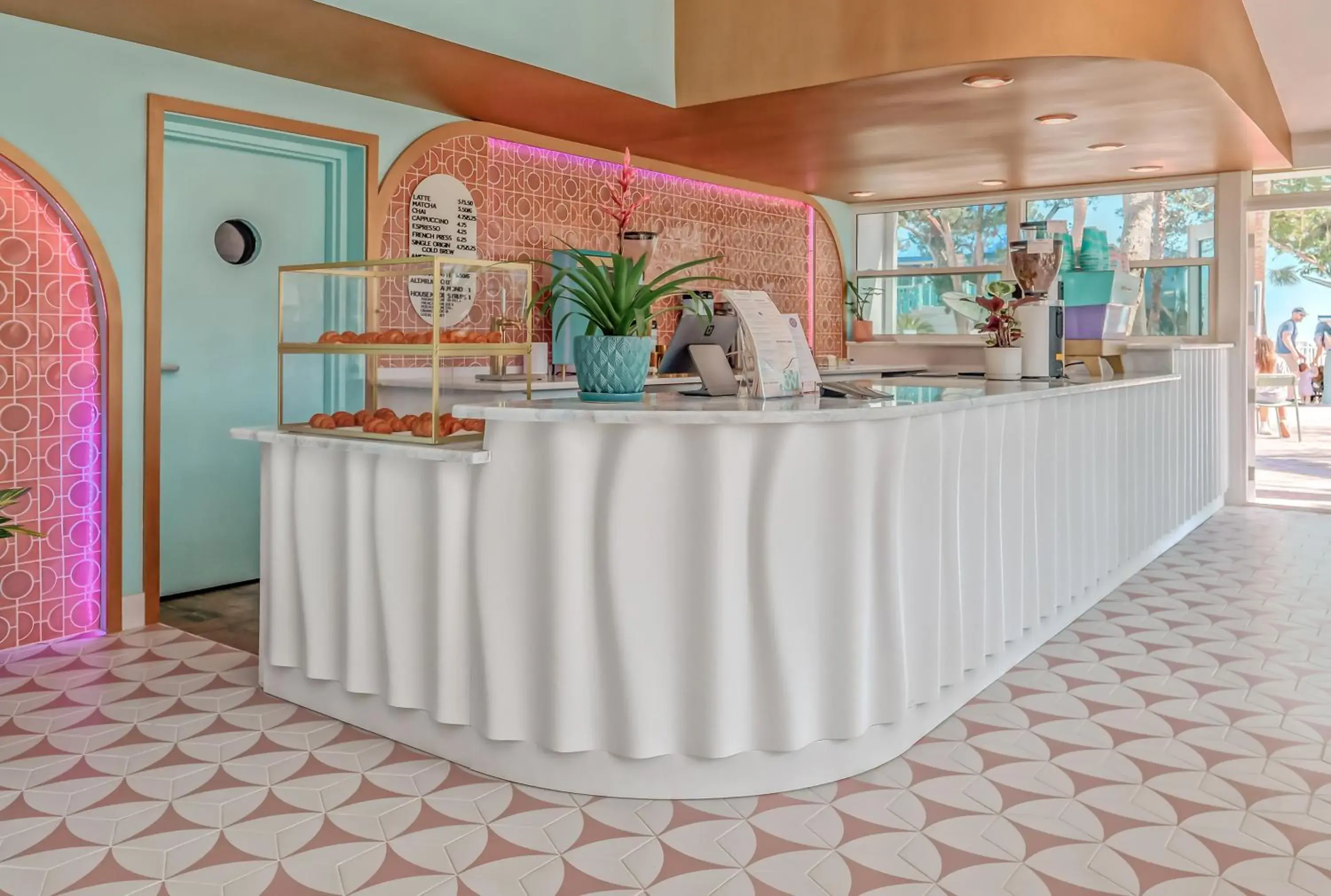 Food and drinks in SkyBeach Resort Food and drinks in SkyBeach Resort