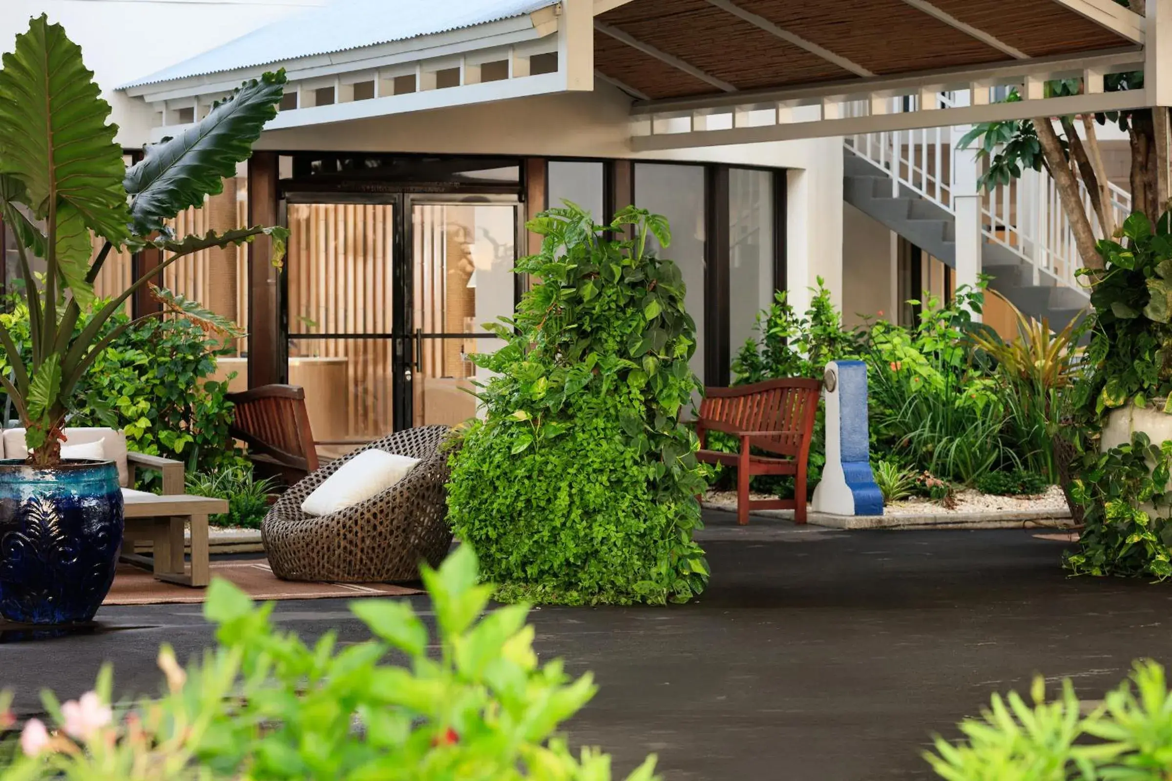 Facade/entrance in SkyBeach Resort Facade/entrance in SkyBeach Resort