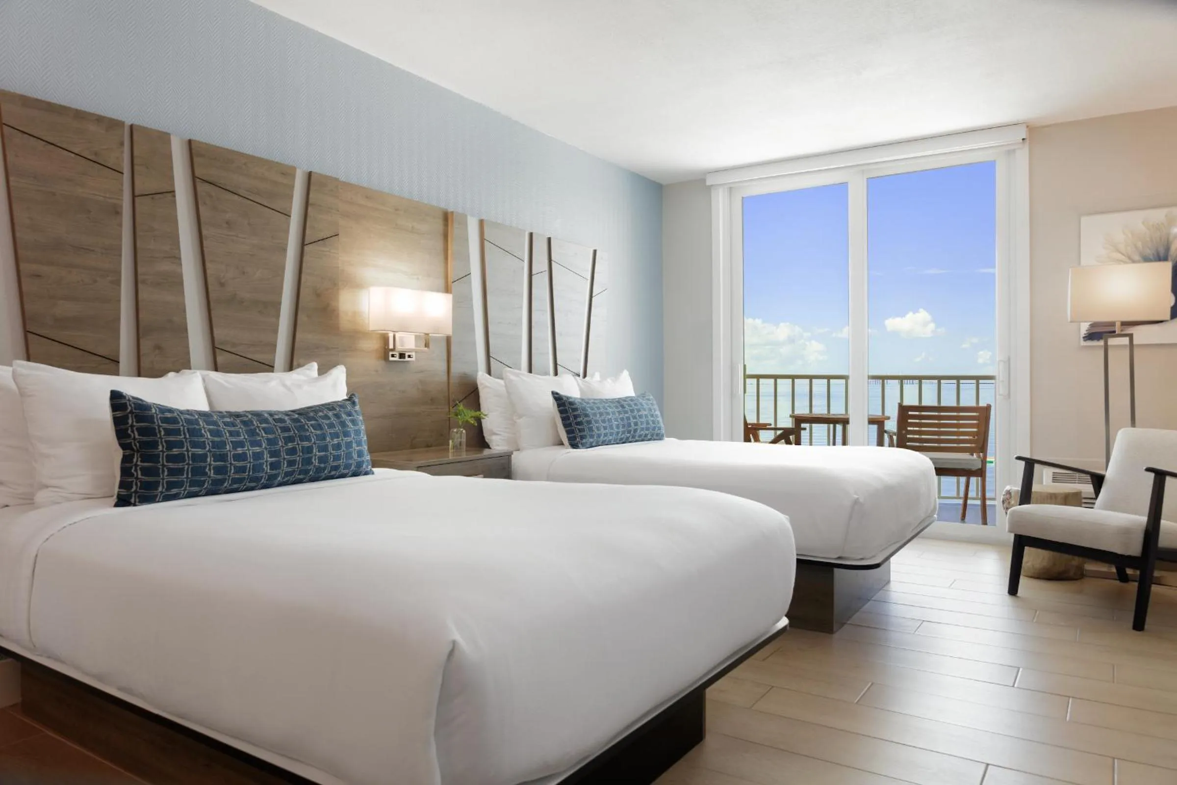 Bedroom, Bed in SkyBeach Resort