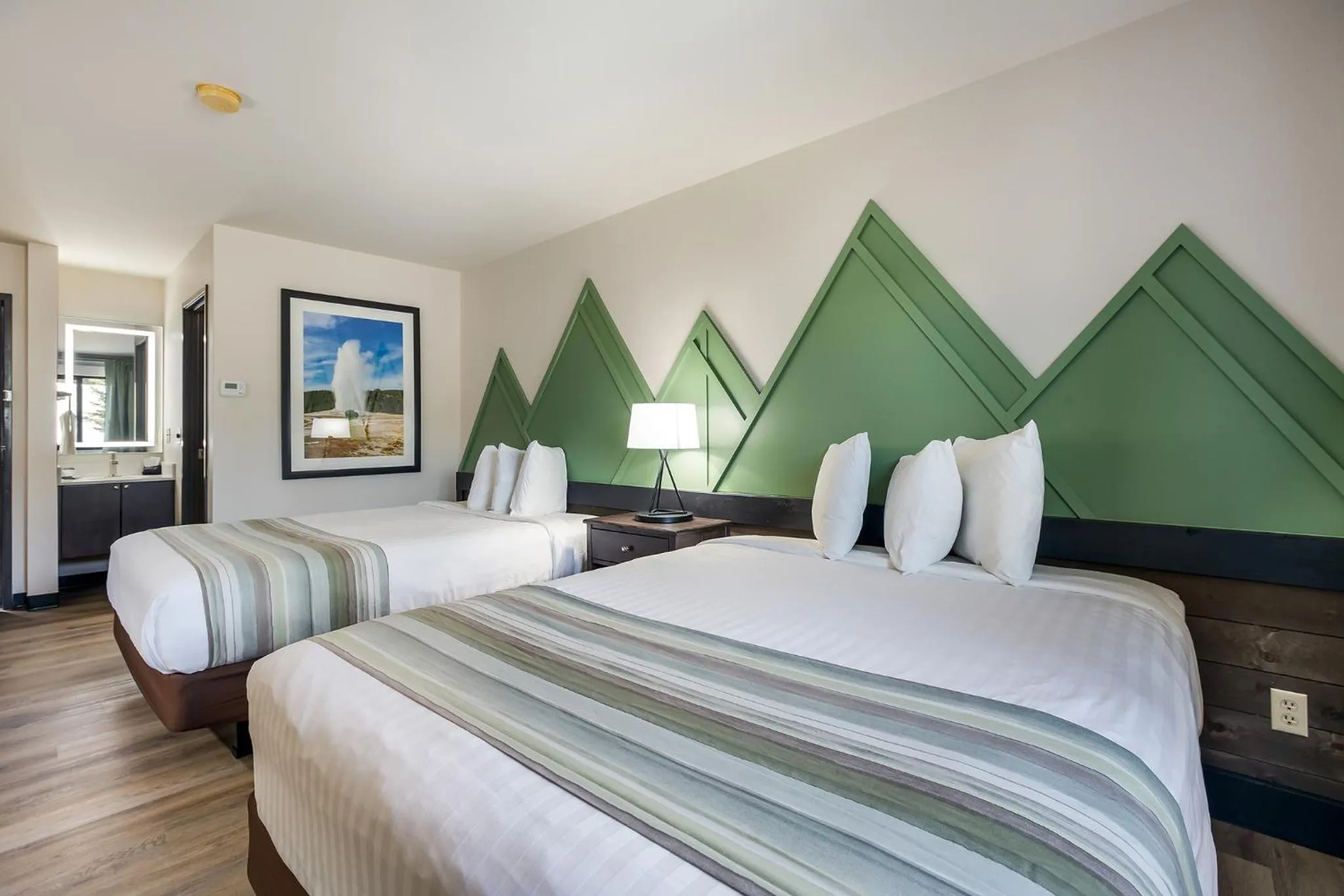 Bed in Mountain Vista Hotel