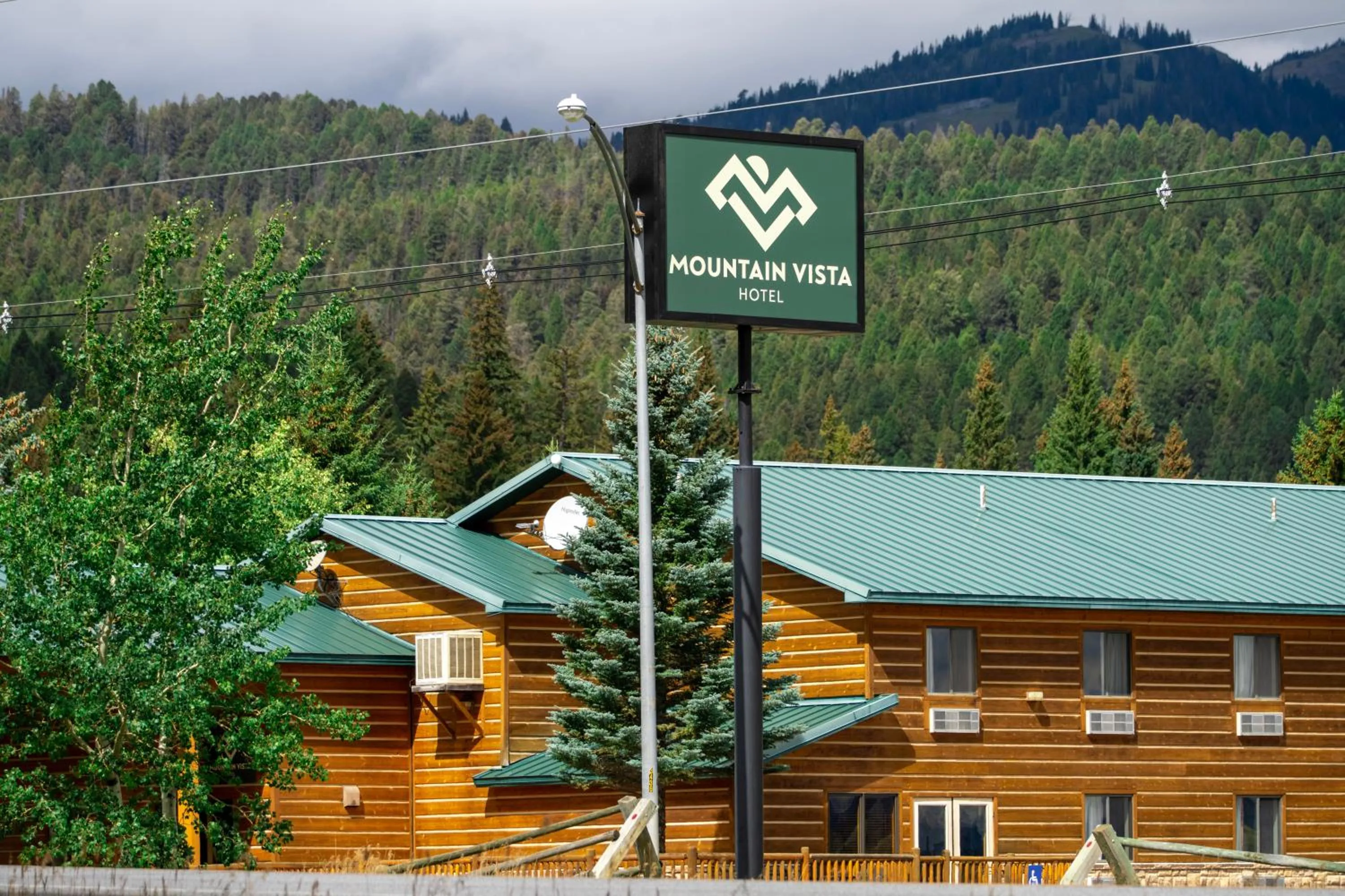 Property building in Mountain Vista Hotel