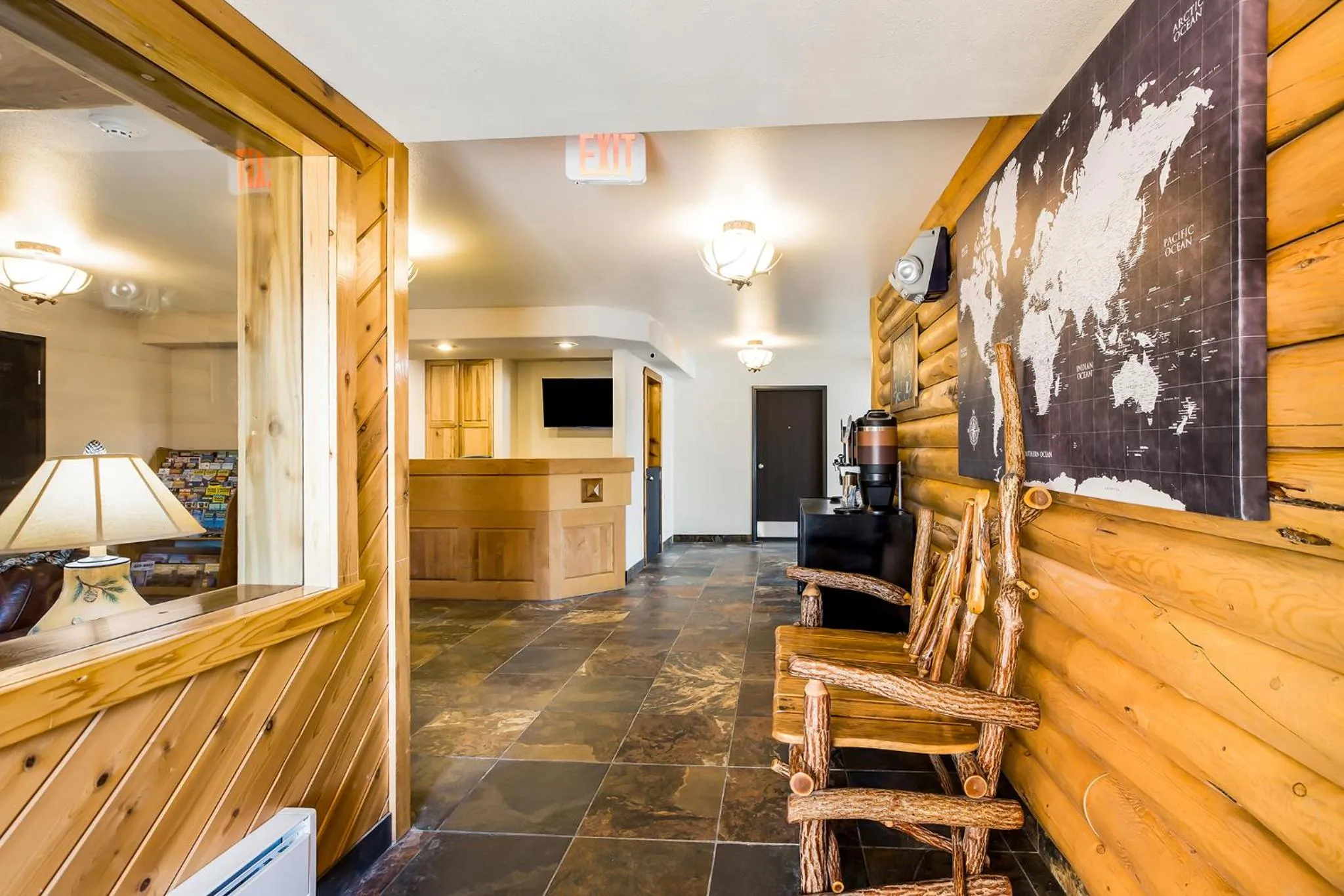 Lobby or reception in Mountain Vista Hotel