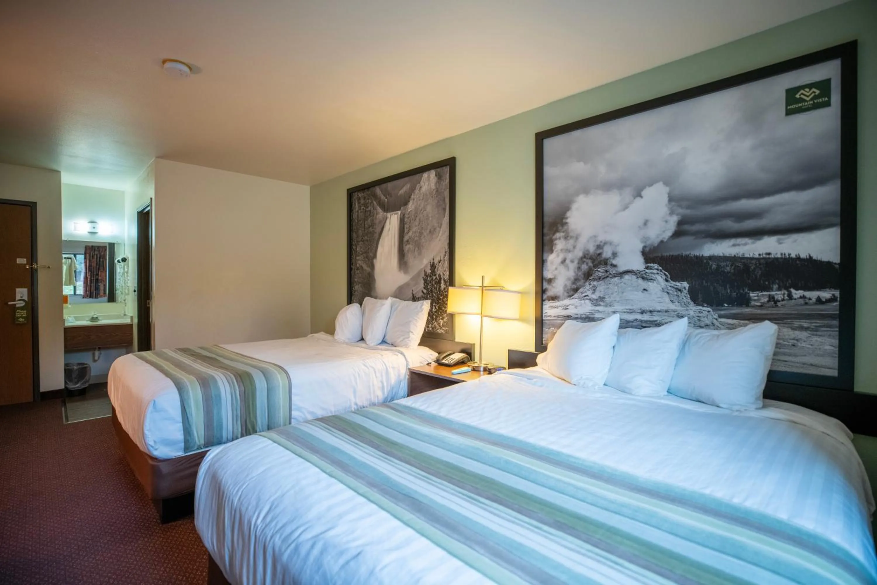 Bed in Super 8 by Wyndham West Yellowstone