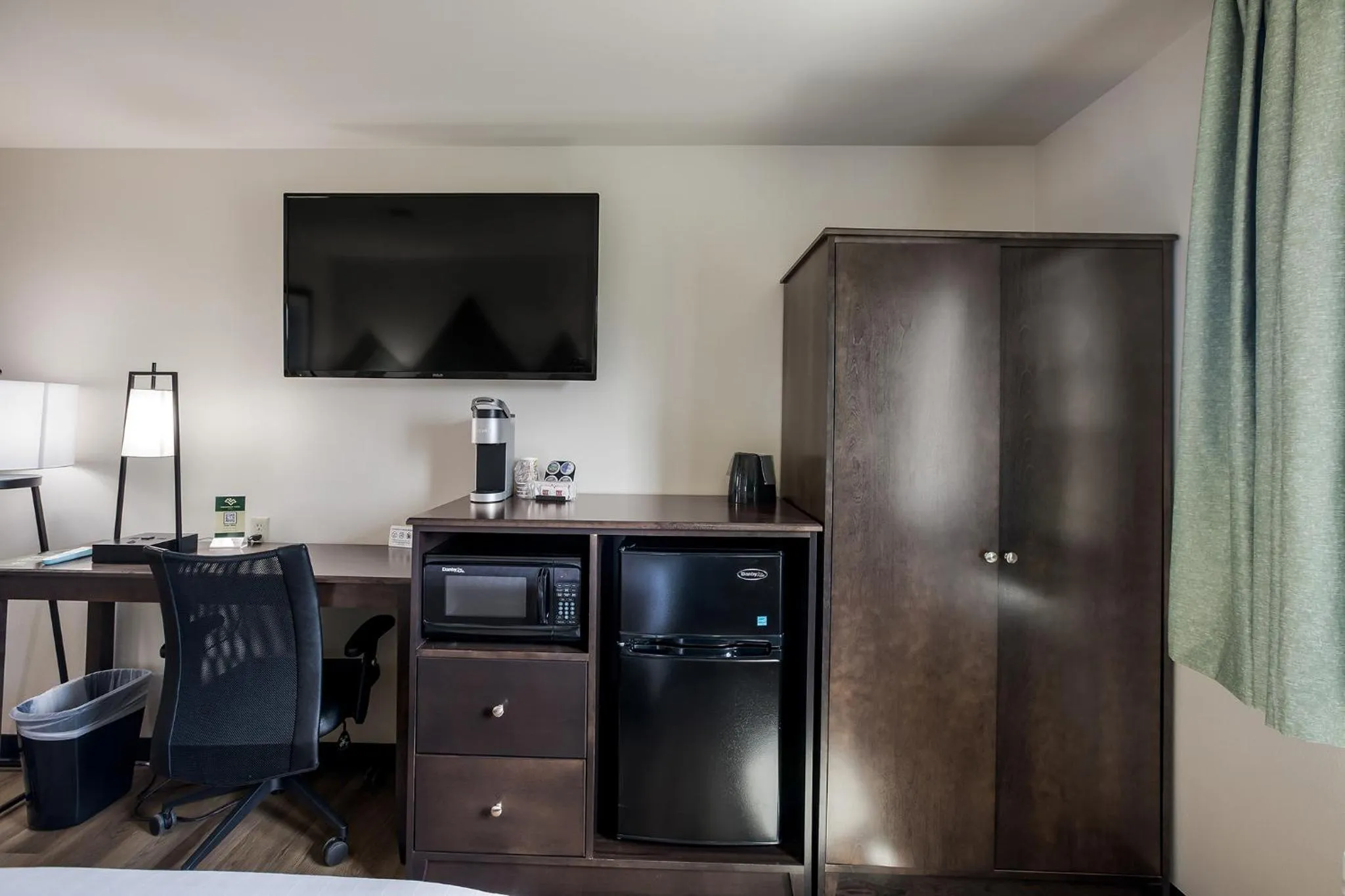 TV and multimedia in Mountain Vista Hotel