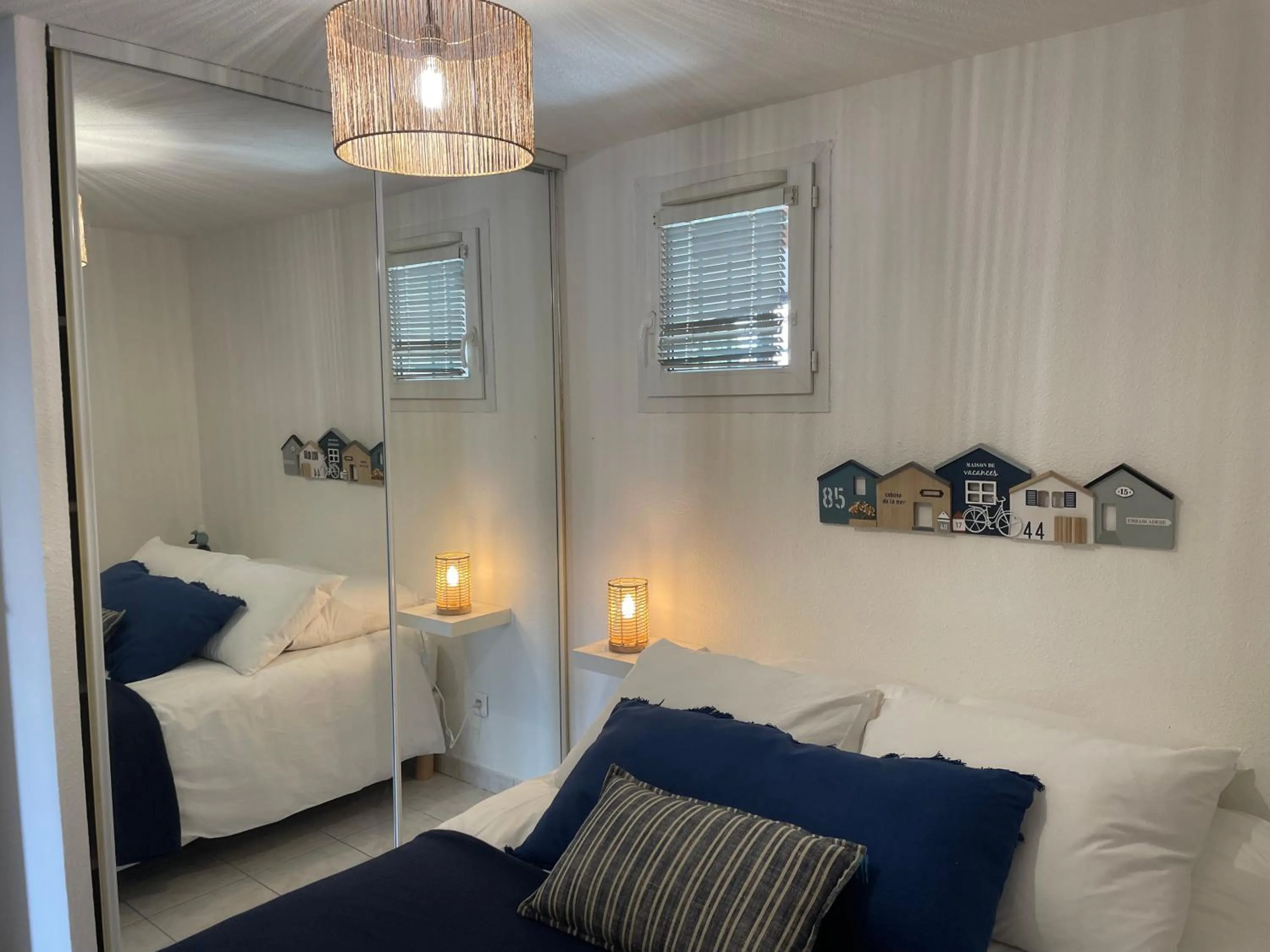 Bed in Appartement avec piscine