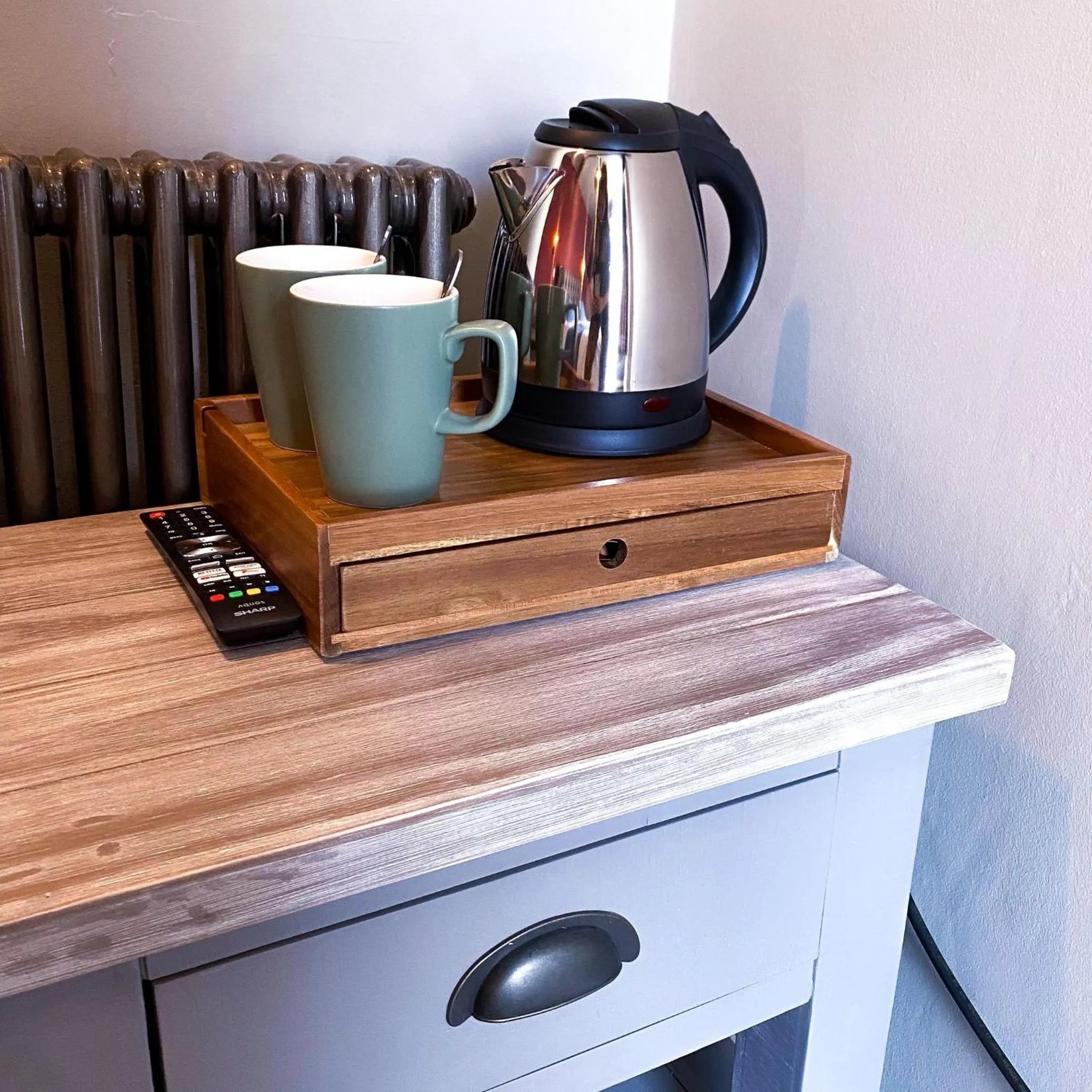 Food and drinks in The Kings Head Inn, home of The Acle Steak