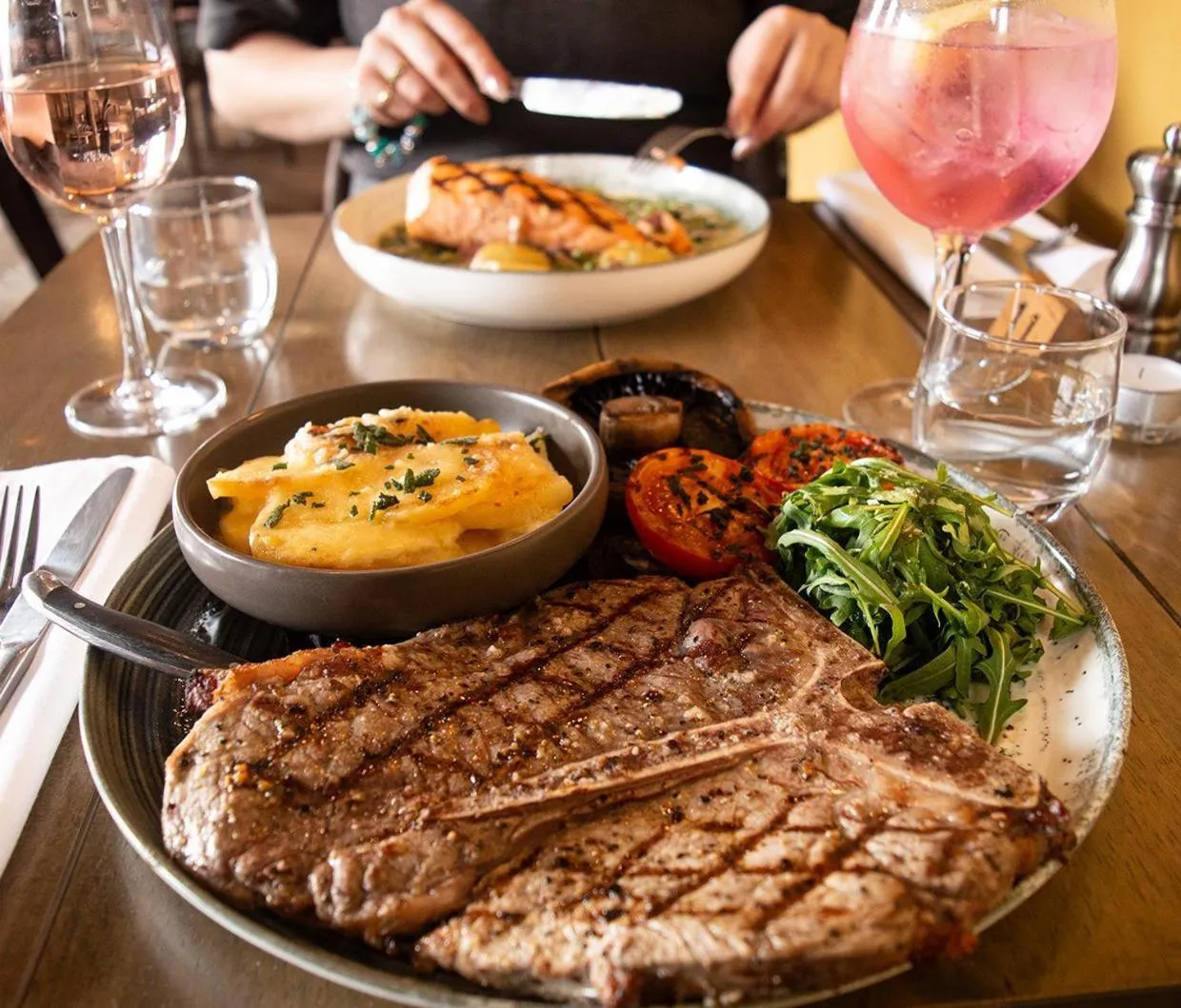 Food and drinks in The Kings Head Inn, home of The Acle Steak