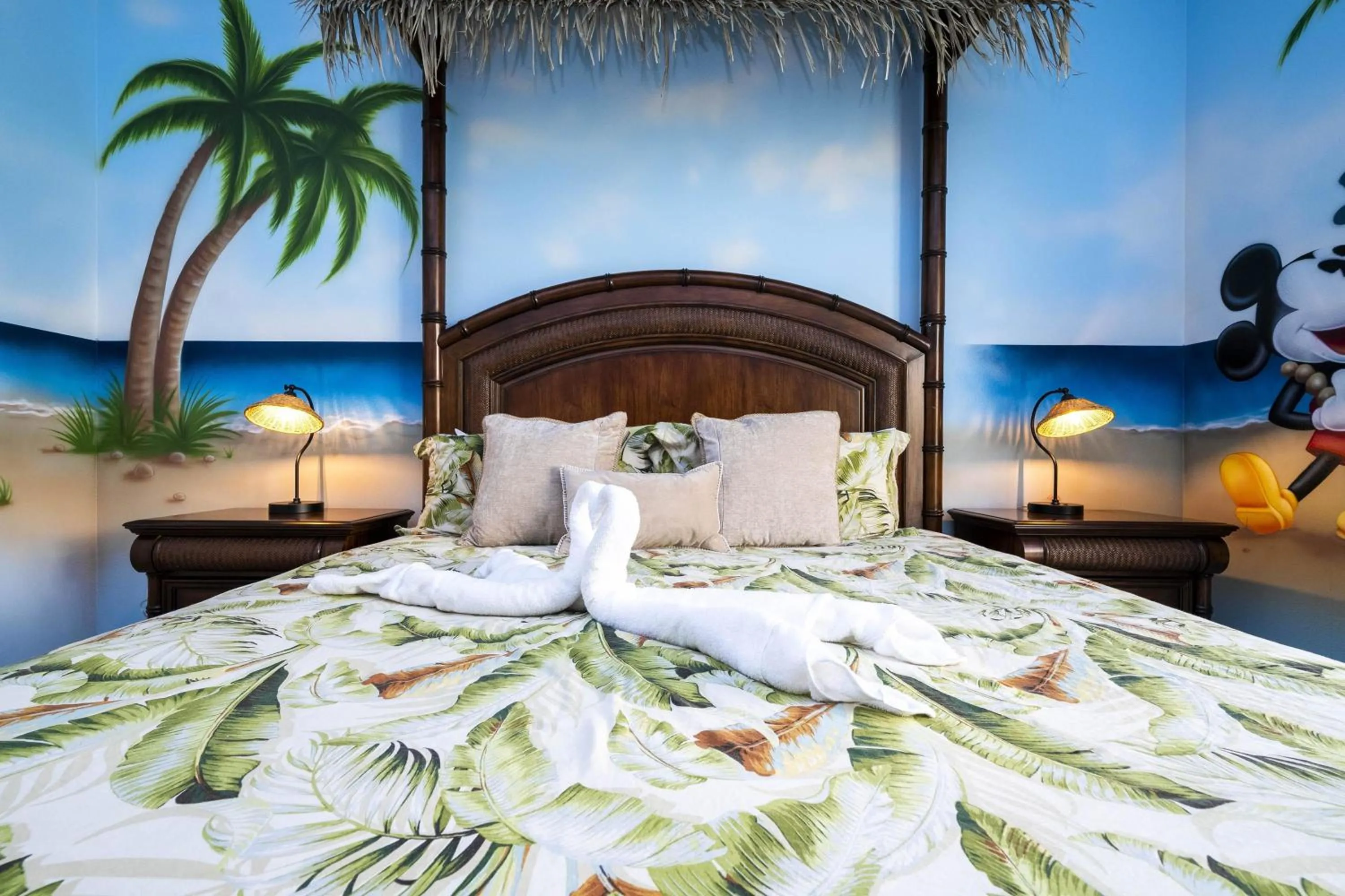 Bed in Marvelous 4Bd Close to Disney w Pool at 313 Tuscan Hills