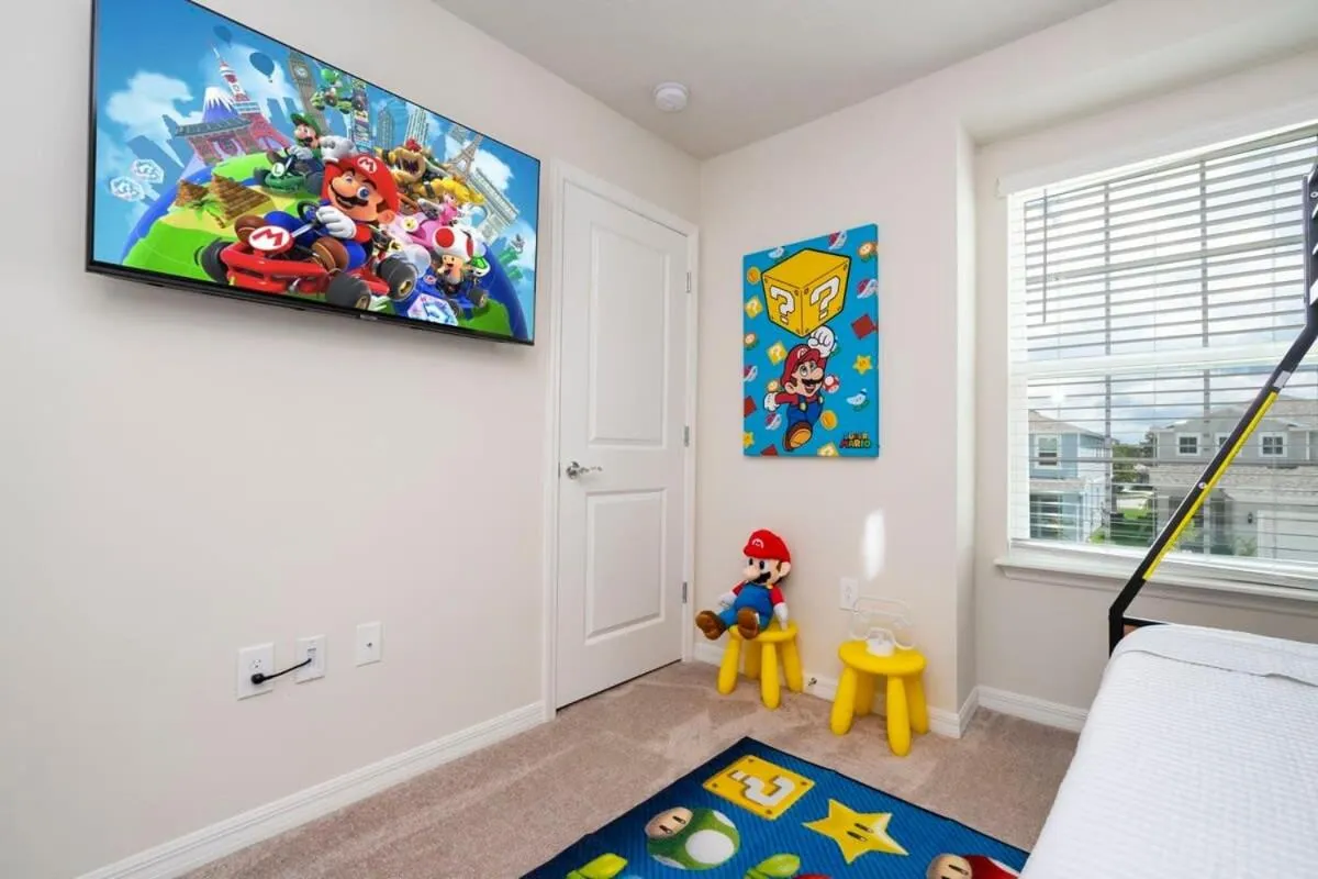 Stunning 5Bd w Pool at Windsor Island Resort 3814