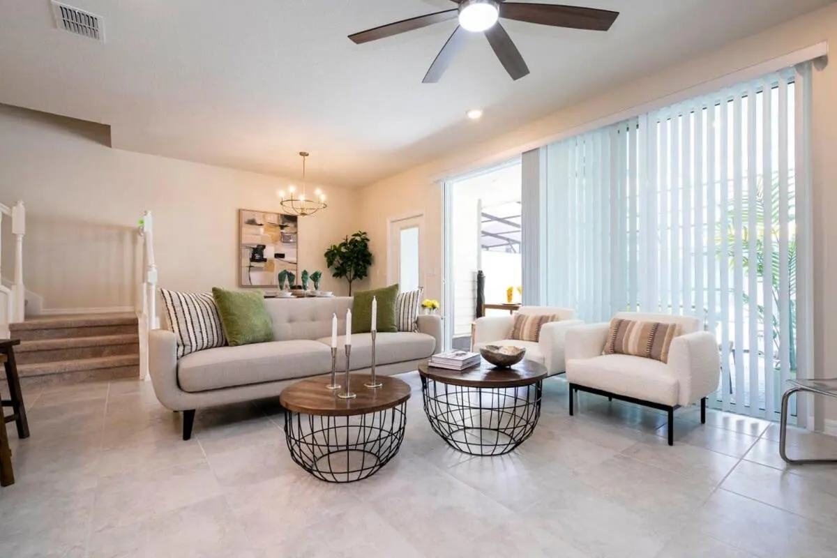 Stunning 5Bd w Pool at Windsor Island Resort 3814