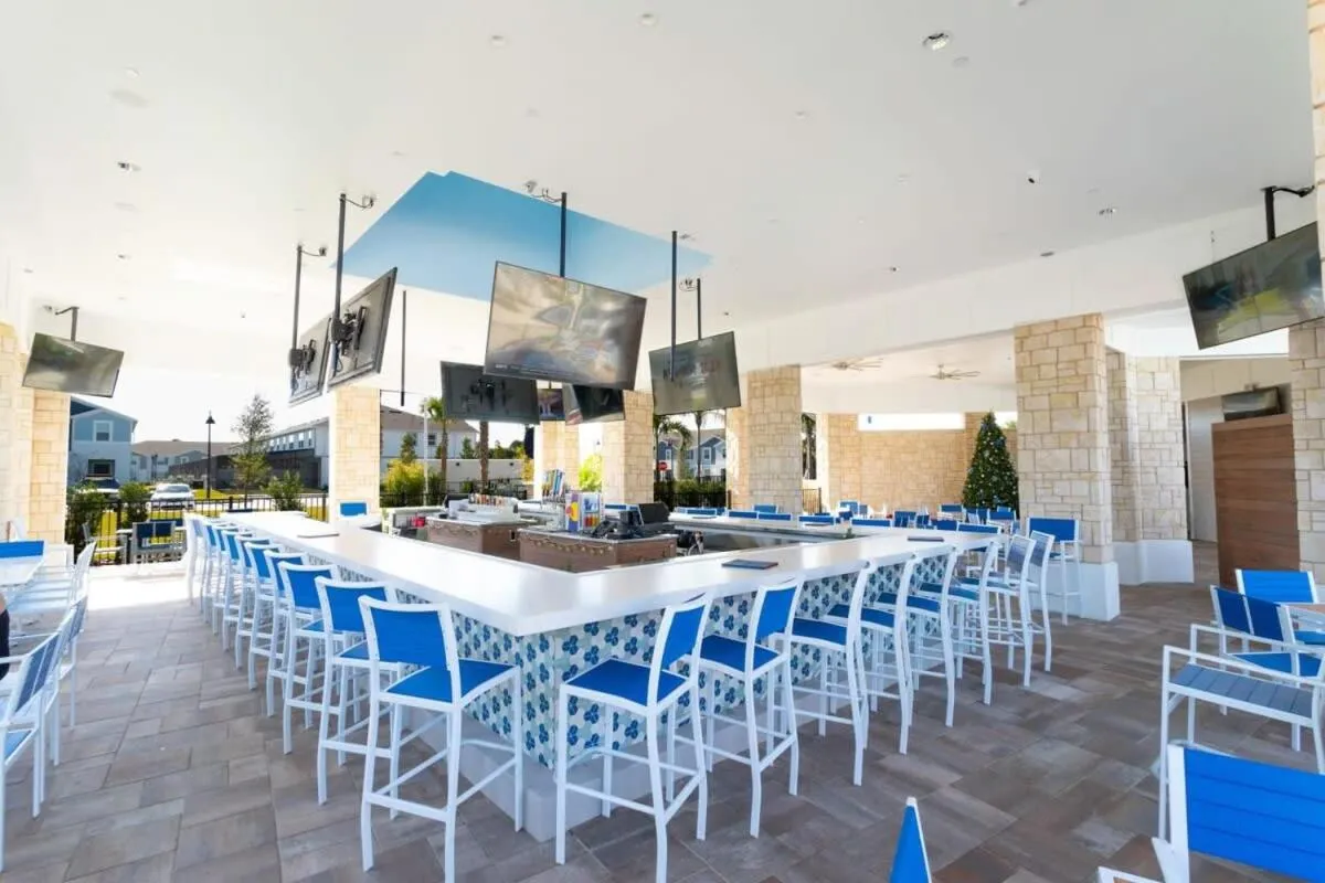 Stunning 5Bd w Pool at Windsor Island Resort 3814