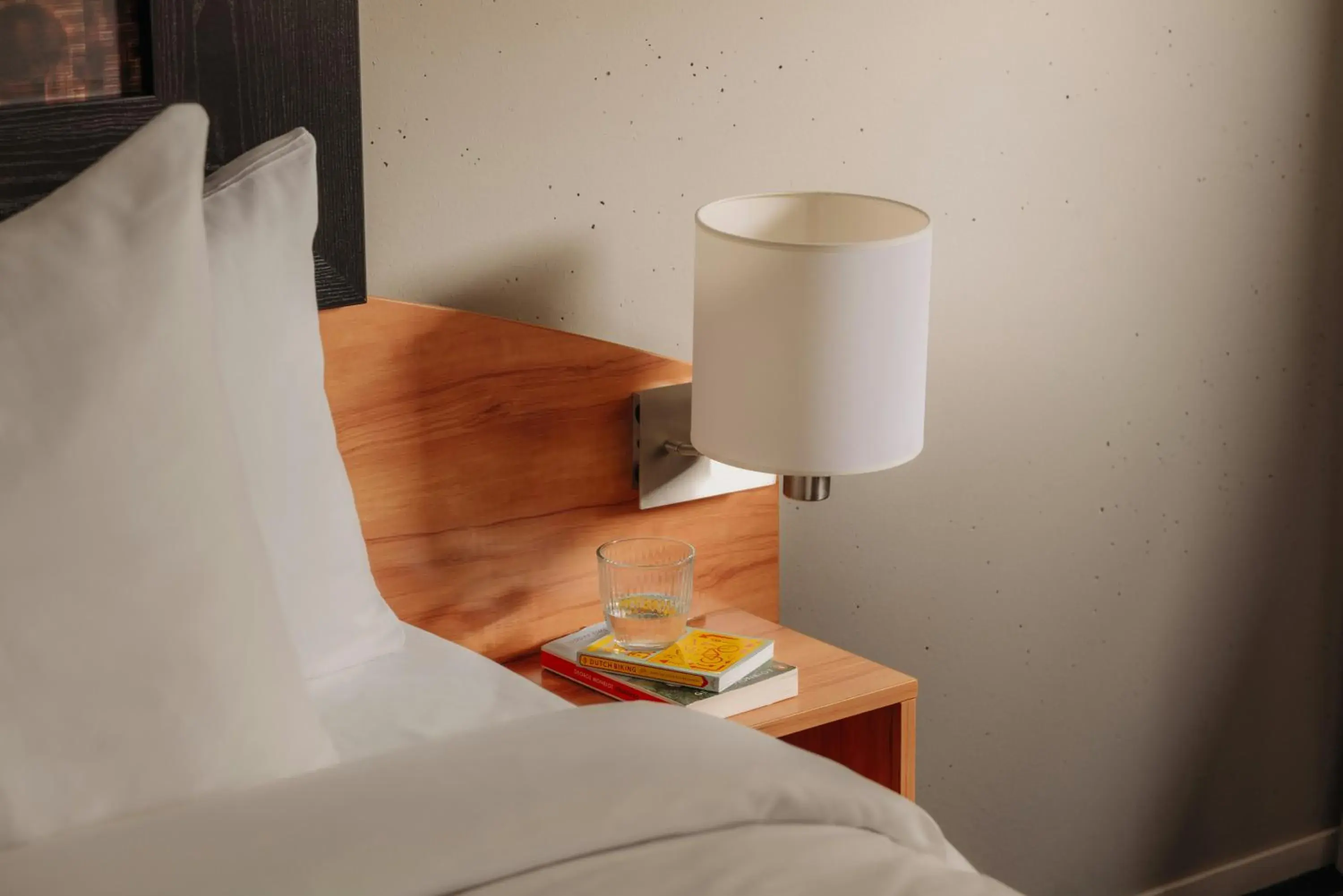 Photo of the whole room, Bed in Leonardo Hotel Groningen City Center Photo of the whole room, Bed in Leonardo Hotel Groningen City Center