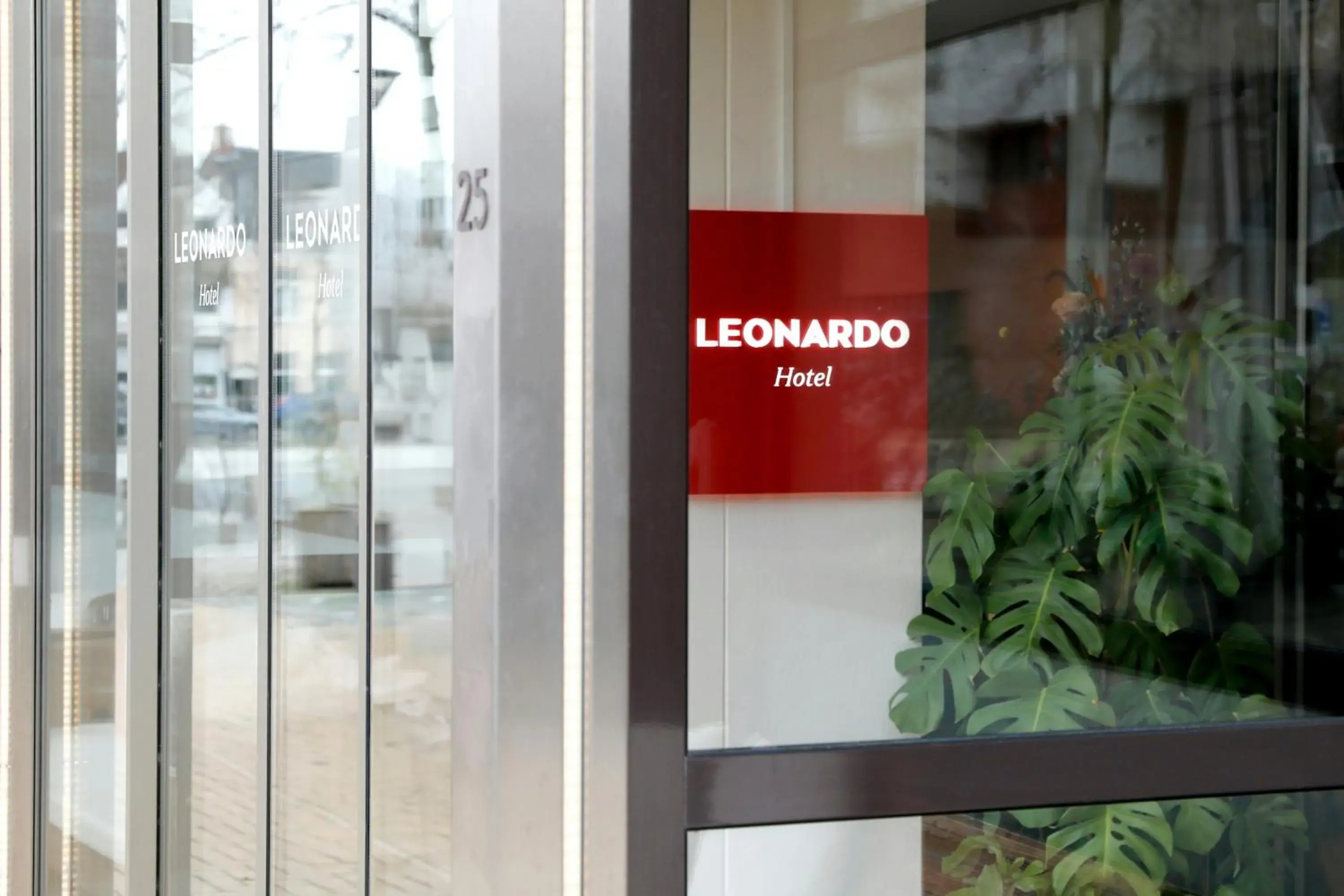 Property building in Leonardo Hotel Groningen City Center Property building in Leonardo Hotel Groningen City Center