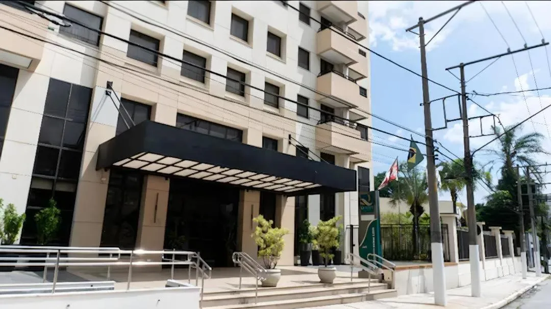 Property building in Q-Flat Hotel - Faria Lima