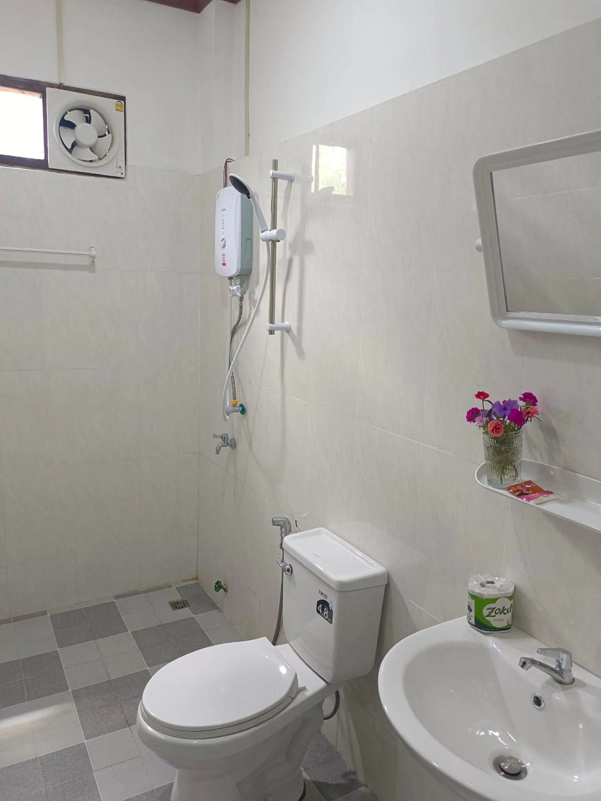 Toilet in Vang Vieng Champa Resort