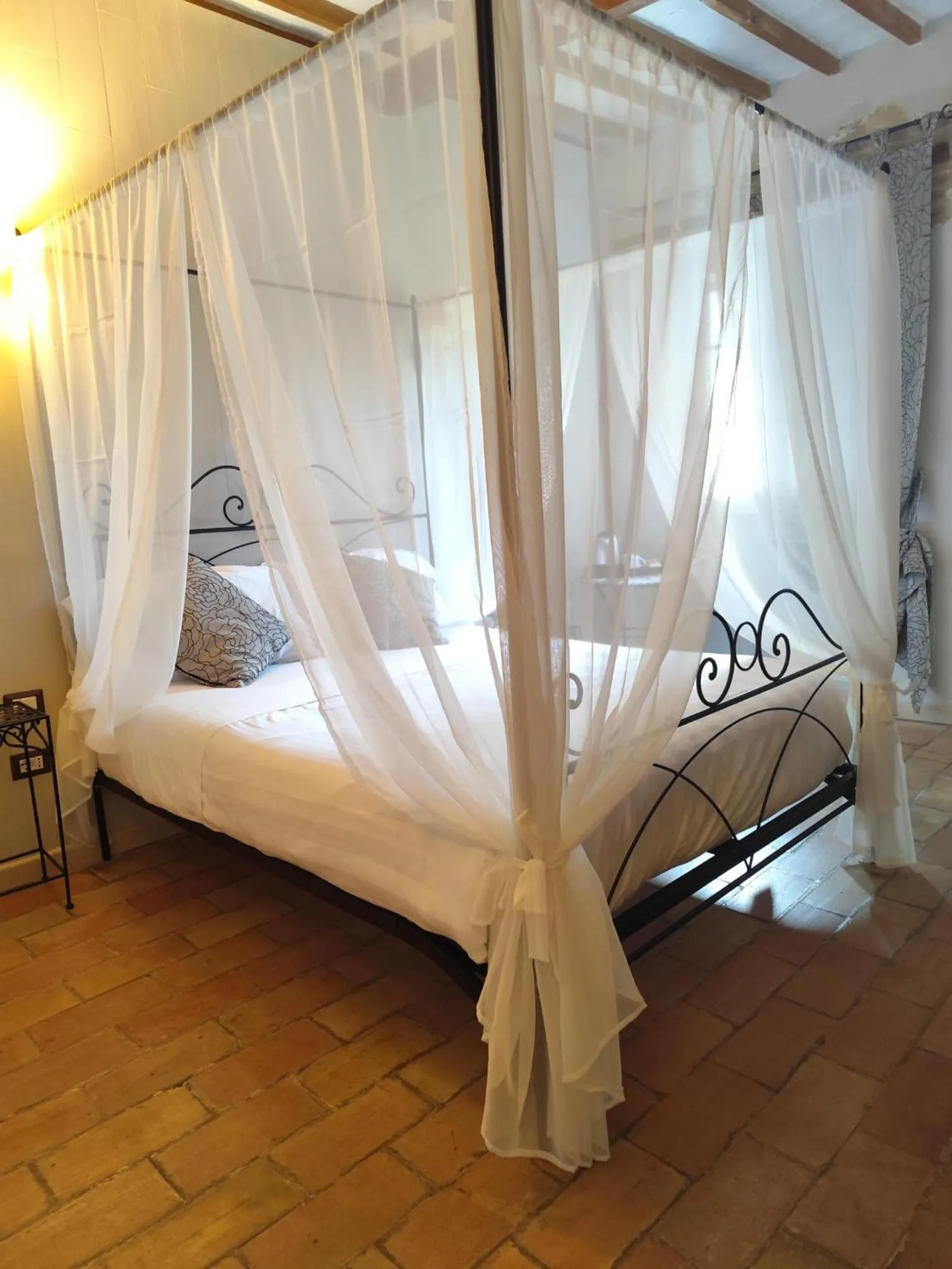 View (from property/room), Bed in Casa Grimaldi Hotel & Restaurant tre stelle S
