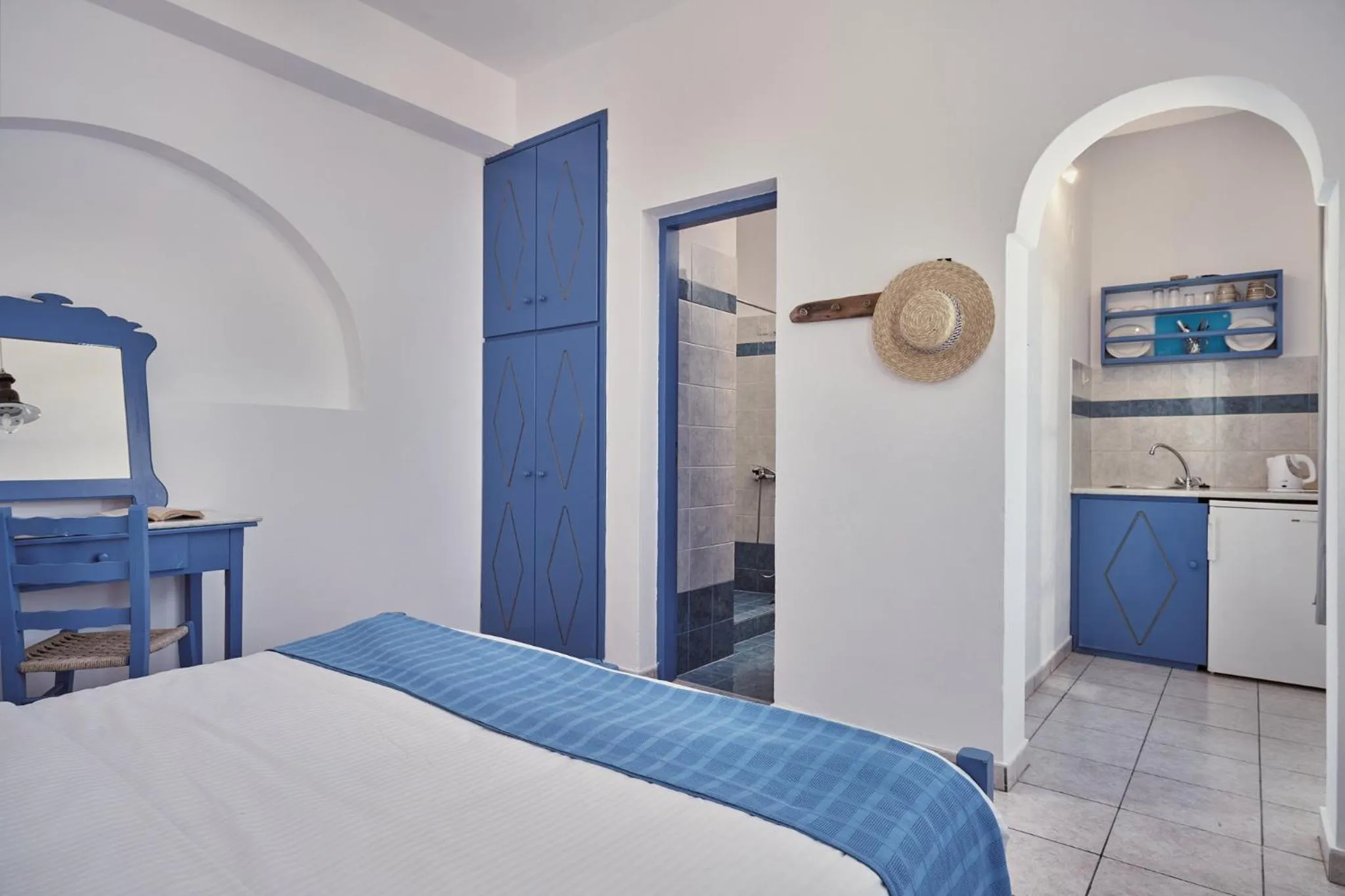 Bed in Amphitheater Cave Houses