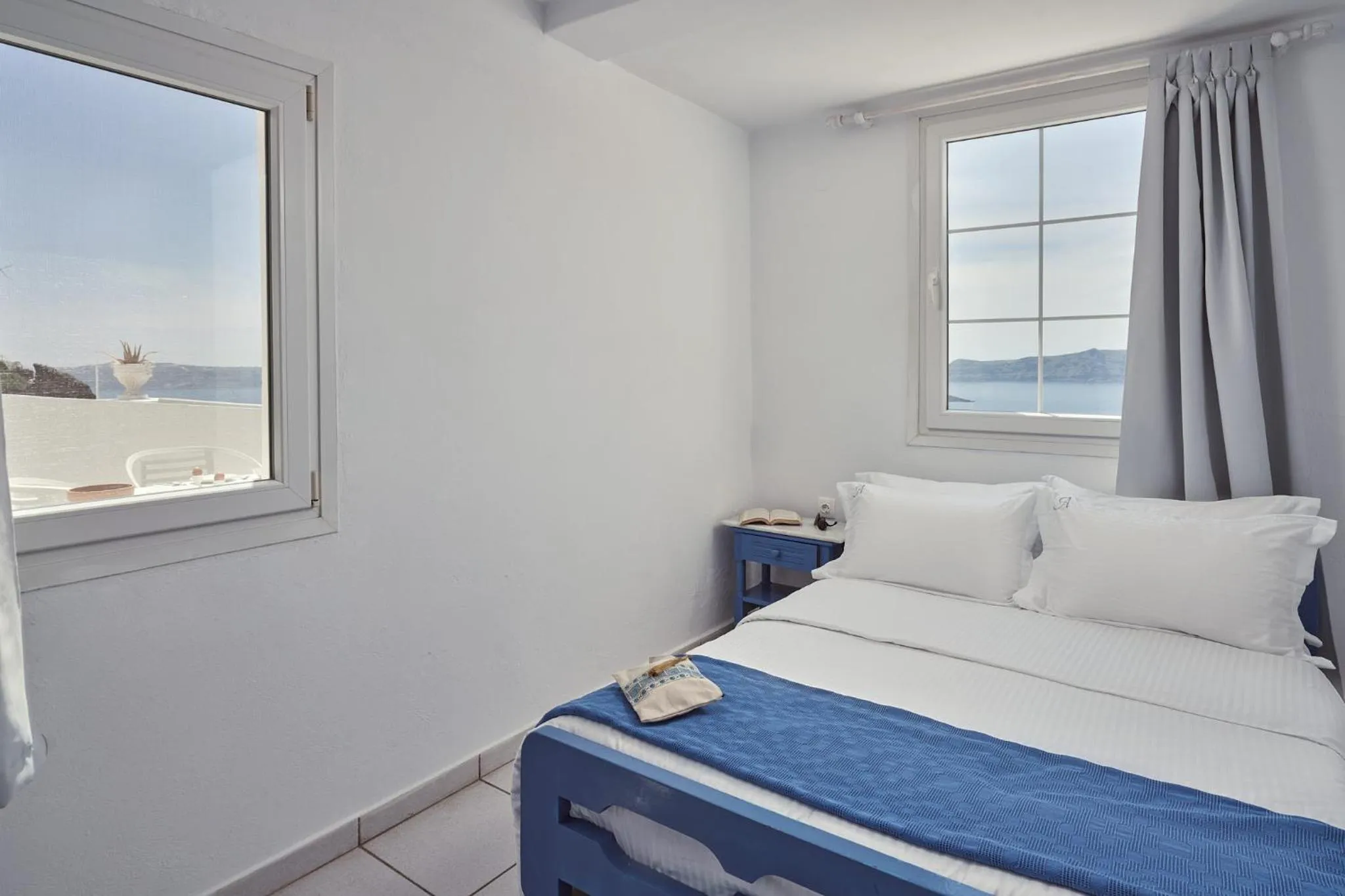 Bed in Amphitheater Cave Houses